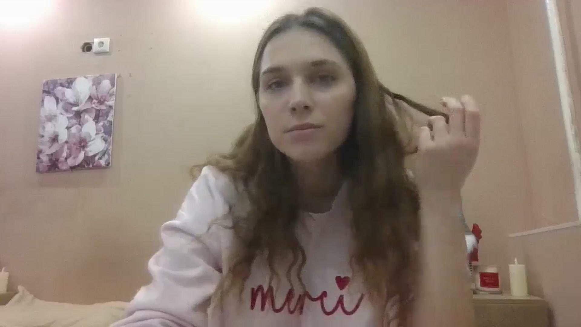 Gallery image thumbnail from HaleyReed's myfreecams stream on, 01/12/2025, 15:01 image 6 of 20