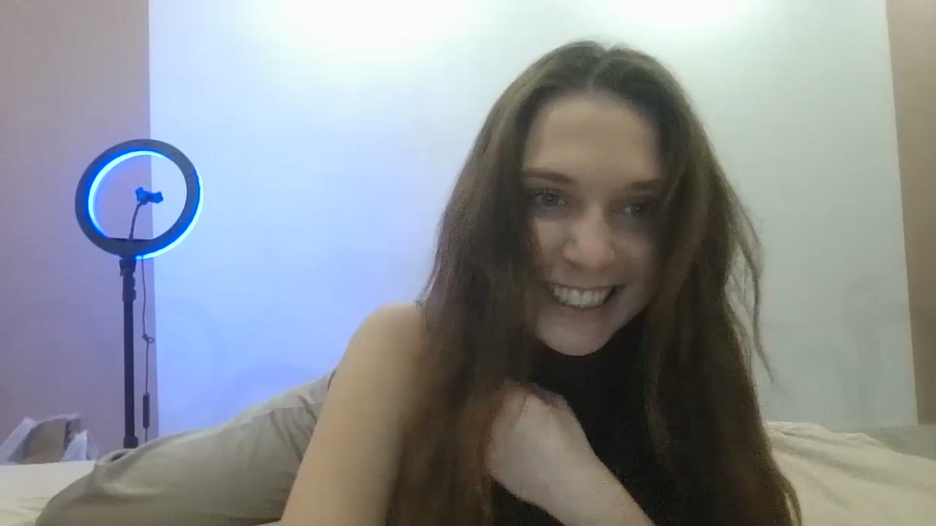 Gallery image thumbnail from HaleyReed's myfreecams stream on, 01/13/2025, 13:59 image 9 of 20