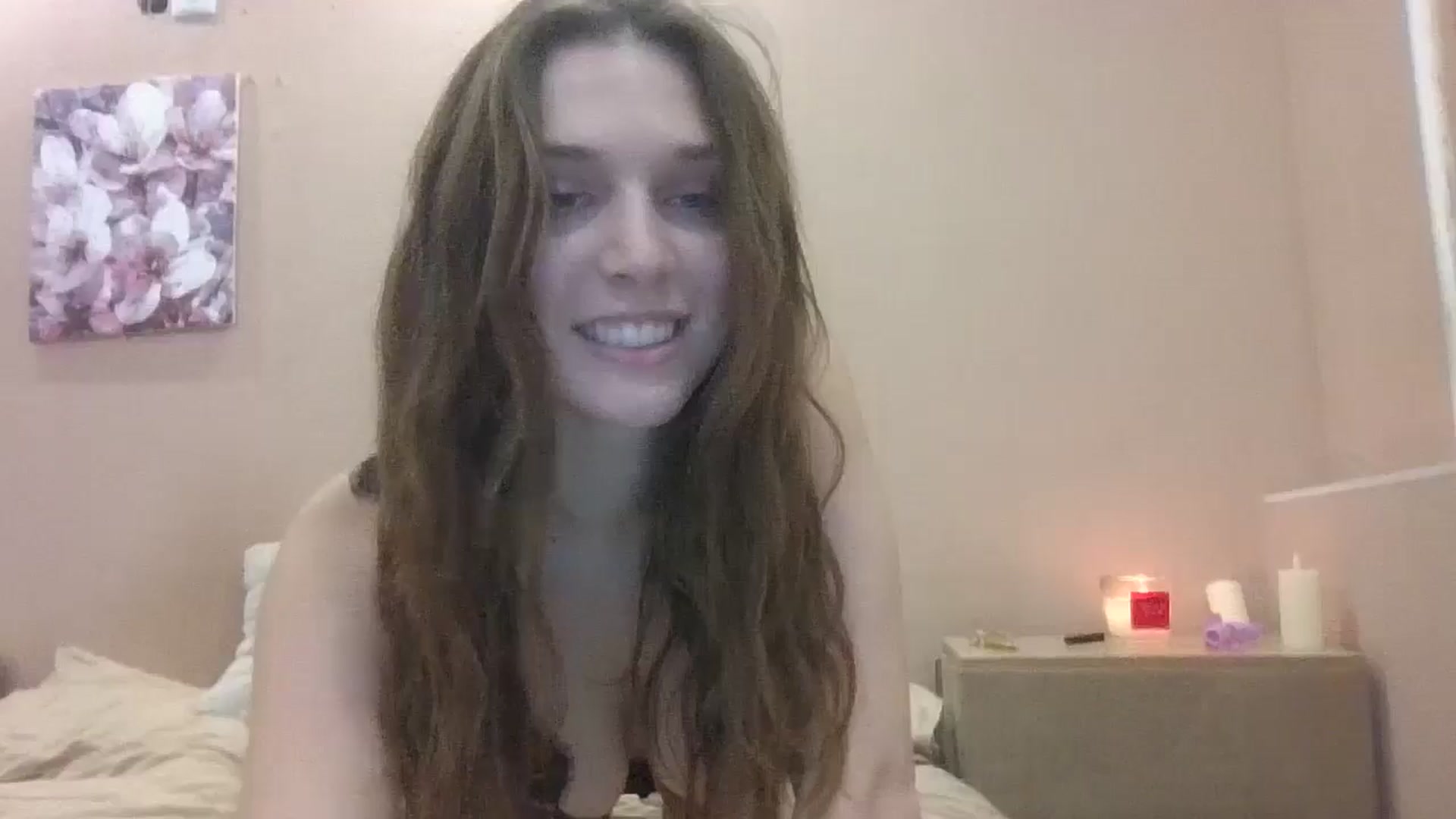 Gallery image thumbnail from HaleyReed's myfreecams stream on, 01/13/2025, 17:37 image 15 of 20