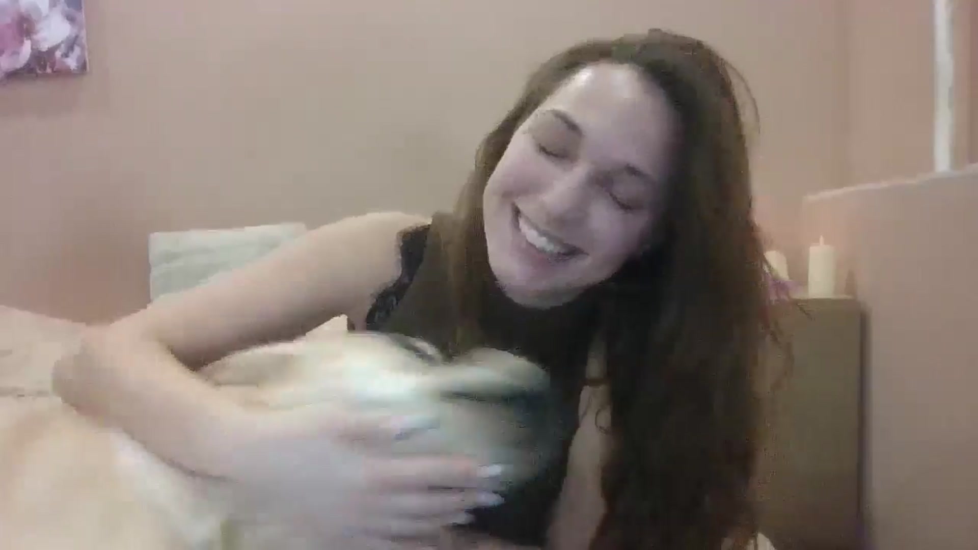 Gallery image thumbnail from HaleyReed's myfreecams stream on, 01/13/2025, 17:37 image 20 of 20