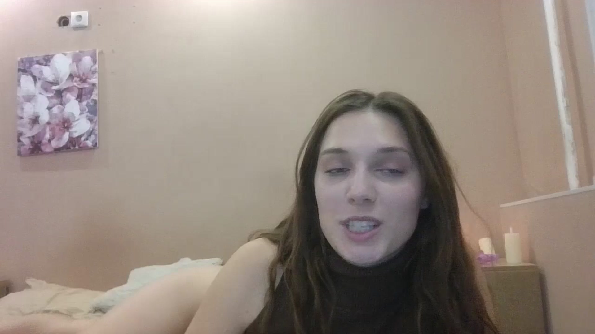 Gallery image thumbnail from HaleyReed's myfreecams stream on, 01/13/2025, 19:04 image 17 of 20