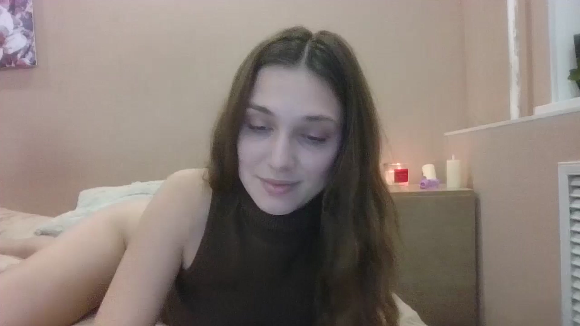 Gallery image thumbnail from HaleyReed's myfreecams stream on, 01/13/2025, 19:04 image 1 of 20