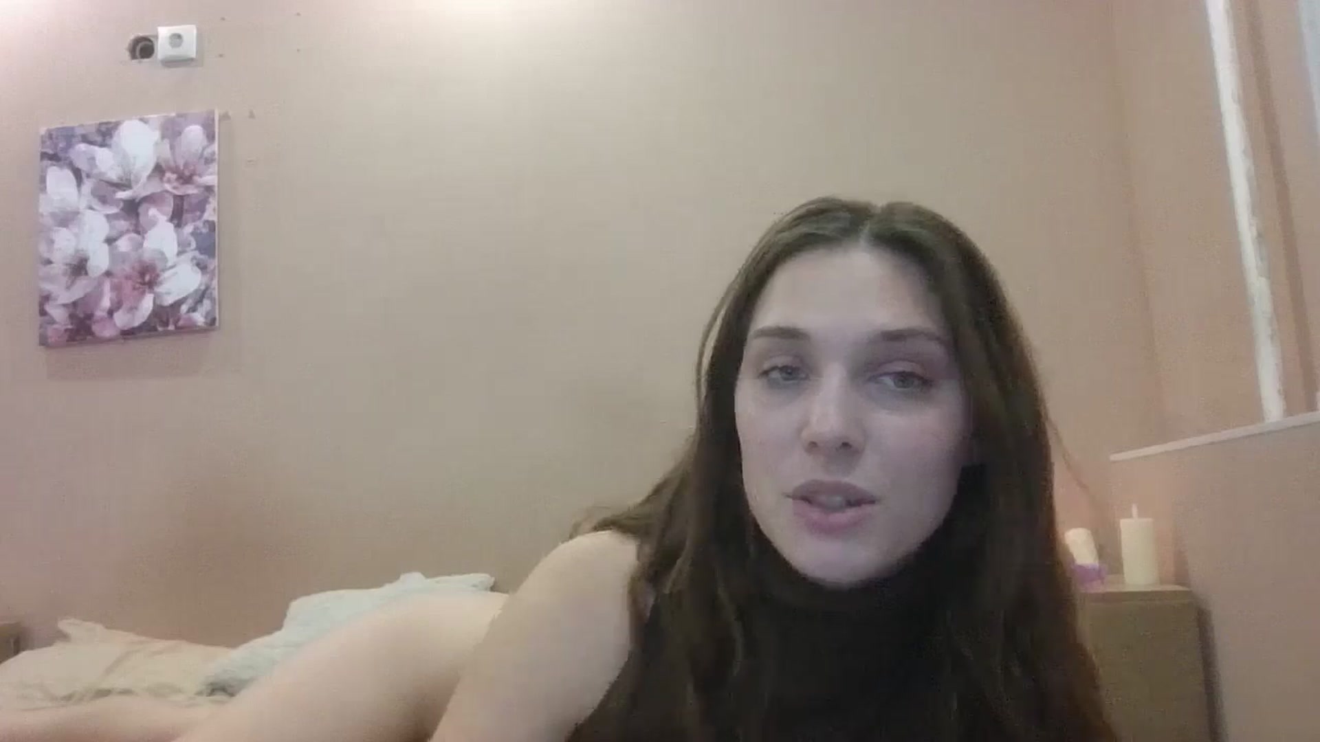 Gallery image thumbnail from HaleyReed's myfreecams stream on, 01/13/2025, 19:04 image 18 of 20