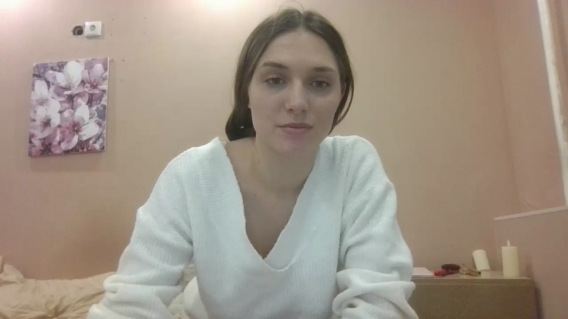 Gallery image thumbnail from HaleyReed's myfreecams stream on, 01/15/2025, 14:38 image 6 of 20