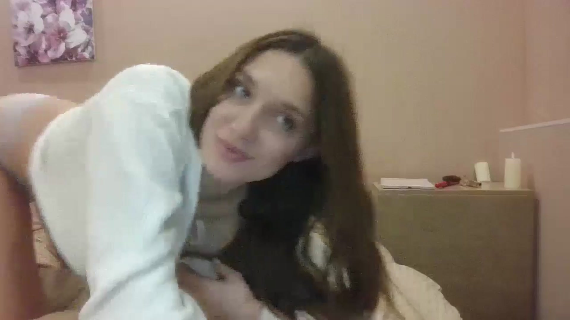 Gallery image thumbnail from HaleyReed's myfreecams stream on, 01/15/2025, 14:38 image 5 of 20