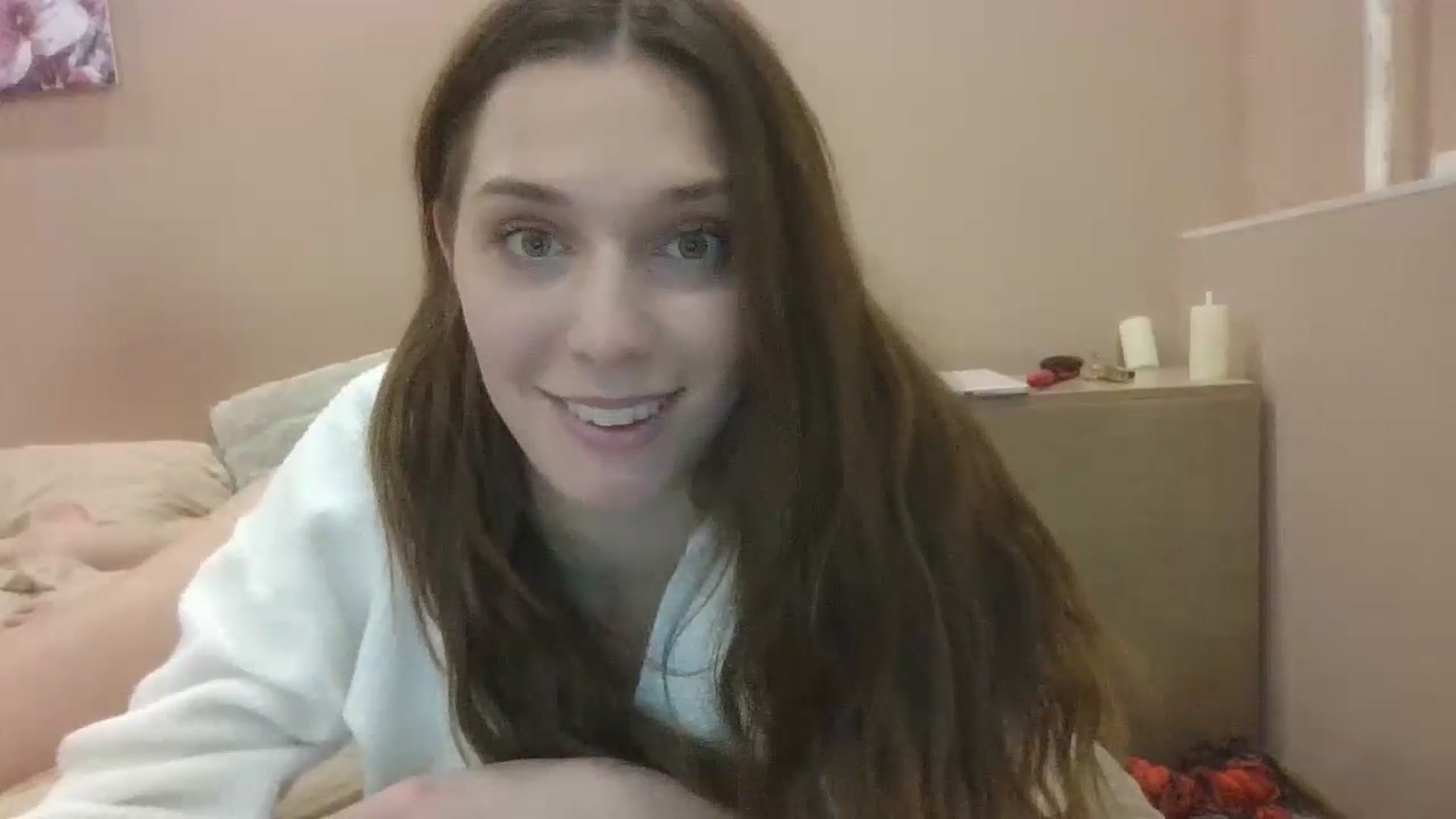 Gallery image thumbnail from HaleyReed's myfreecams stream on, 01/15/2025, 15:29 image 8 of 20