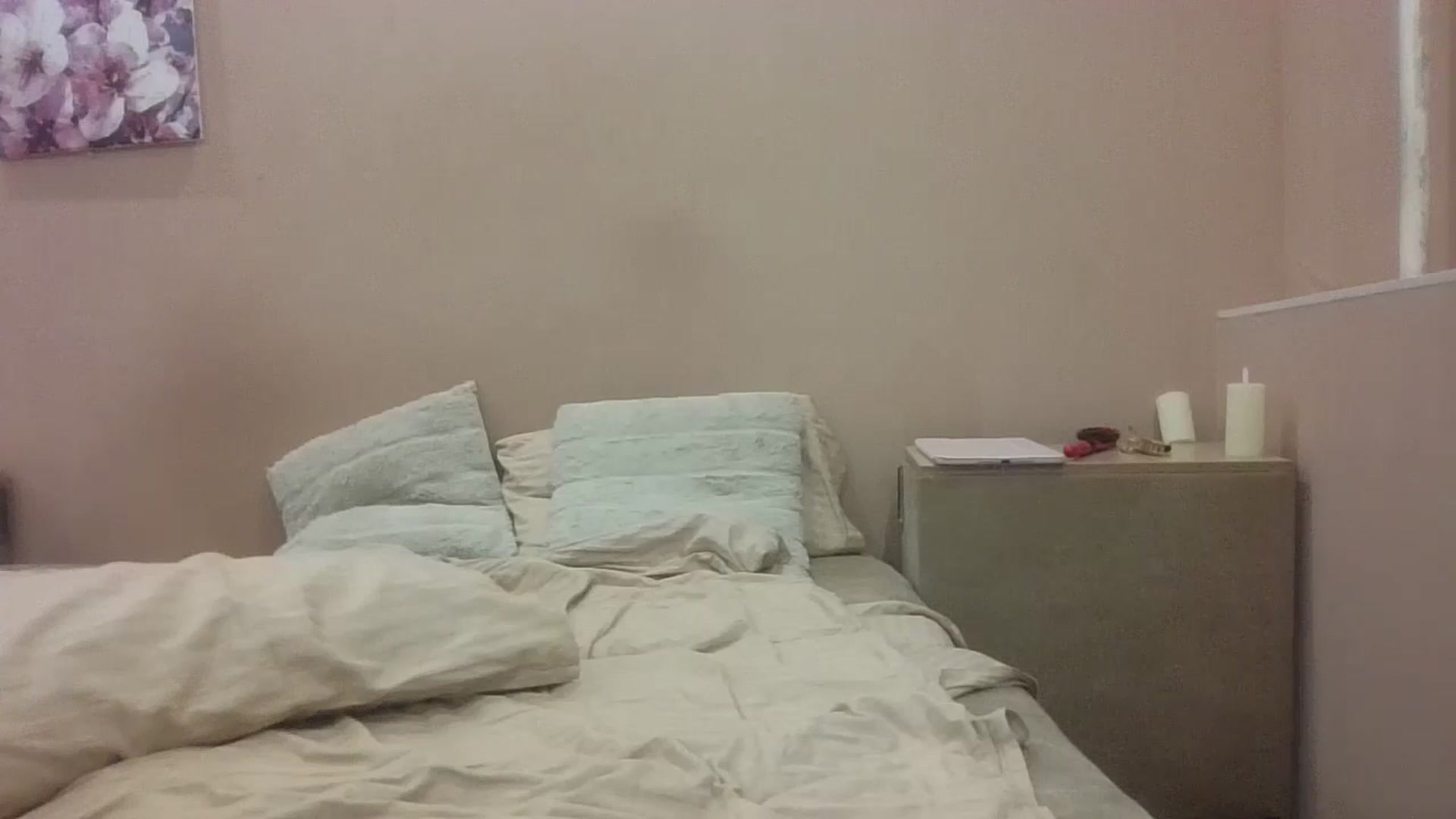 Gallery image thumbnail from HaleyReed's myfreecams stream on, 01/15/2025, 17:07 image 14 of 20