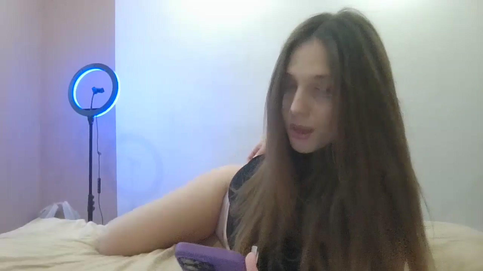 Gallery image thumbnail from HaleyReed's myfreecams stream on, 01/16/2025, 12:07 image 14 of 20