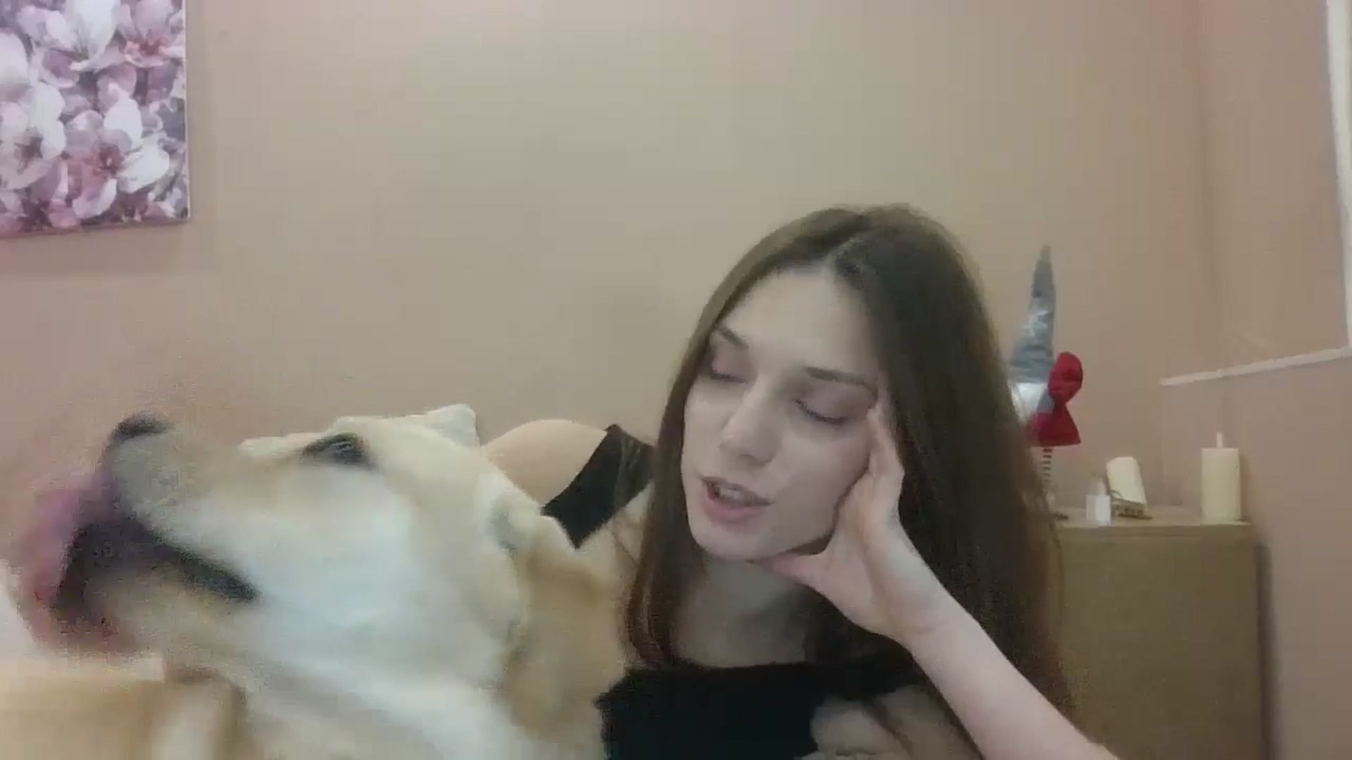 Gallery image thumbnail from HaleyReed's myfreecams stream on, 01/16/2025, 13:48 image 10 of 20