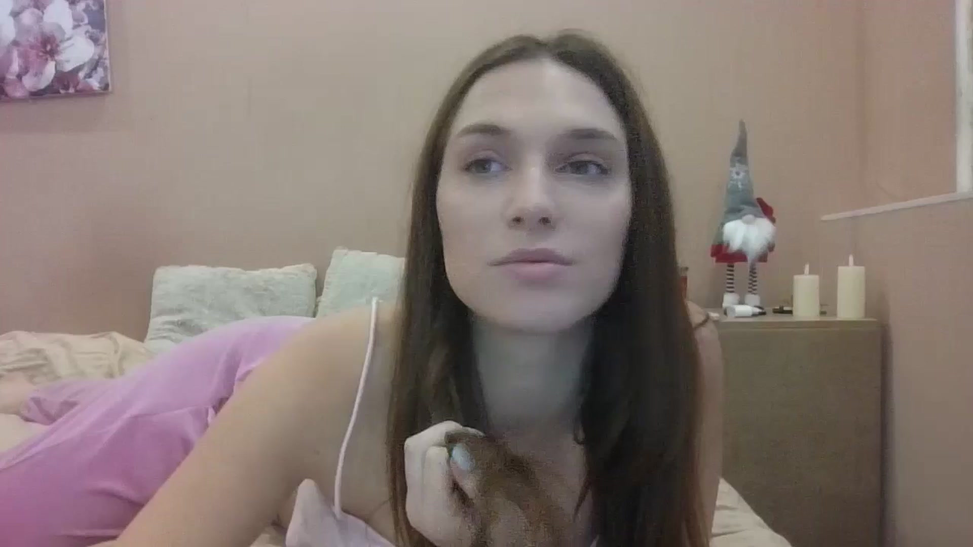 Gallery image thumbnail from HaleyReed's myfreecams stream on, 01/17/2025, 13:13 image 9 of 20