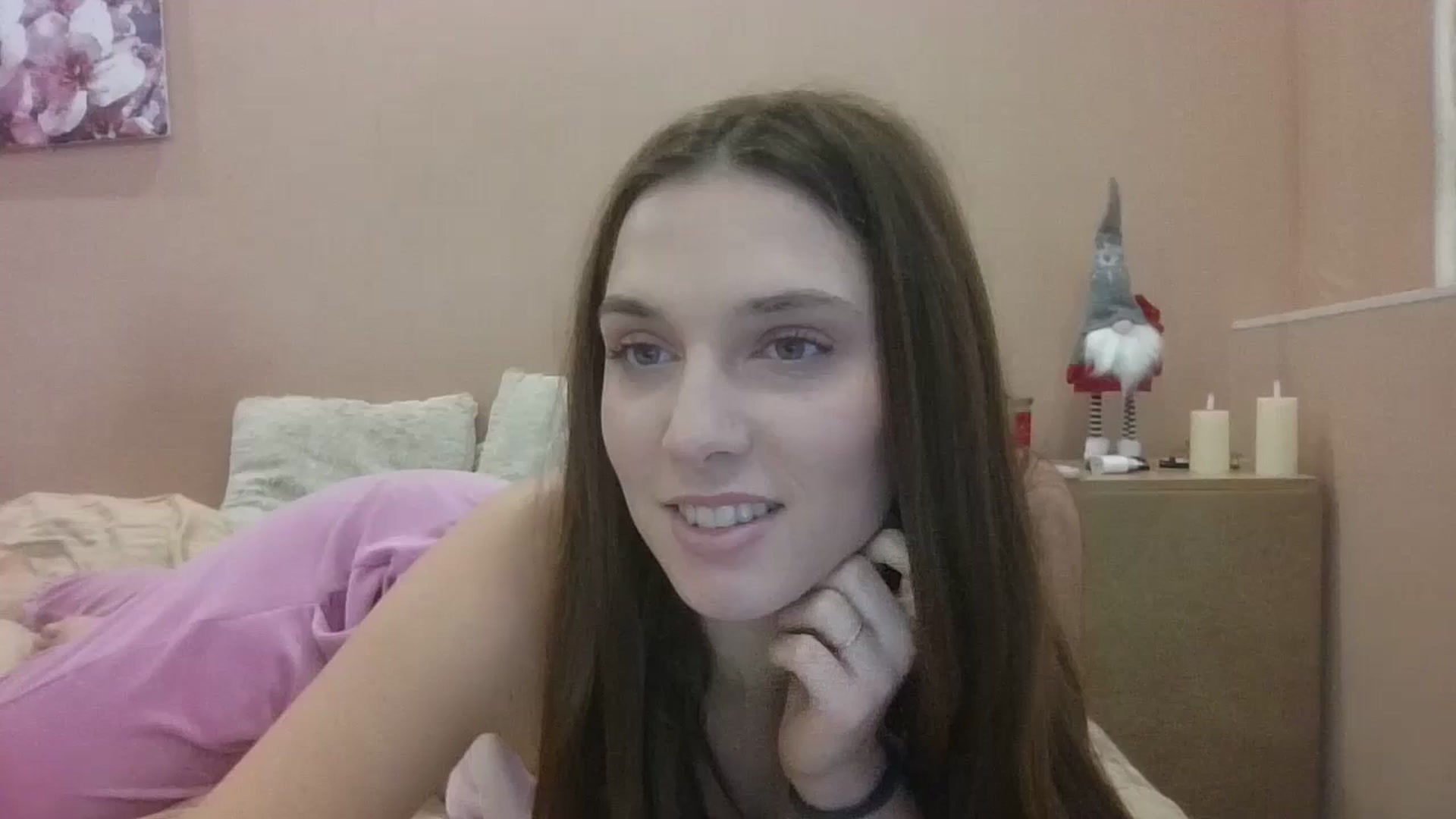 Gallery image thumbnail from HaleyReed's myfreecams stream on, 01/17/2025, 13:13 image 2 of 20