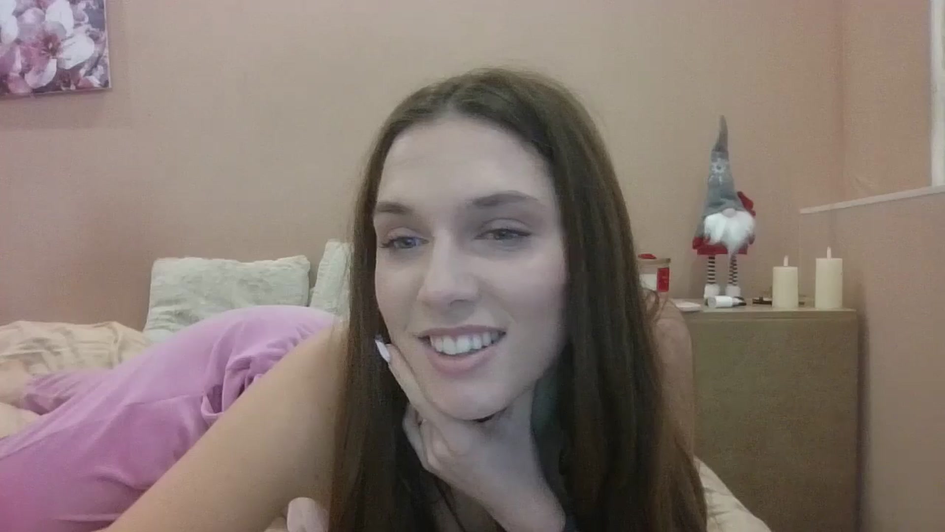 Gallery image thumbnail from HaleyReed's myfreecams stream on, 01/17/2025, 13:13 image 4 of 20