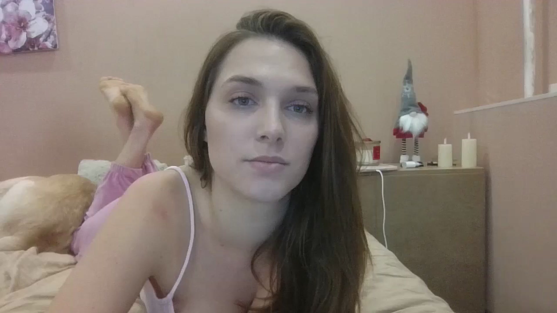 Gallery image thumbnail from HaleyReed's myfreecams stream on, 01/17/2025, 14:50 image 14 of 20