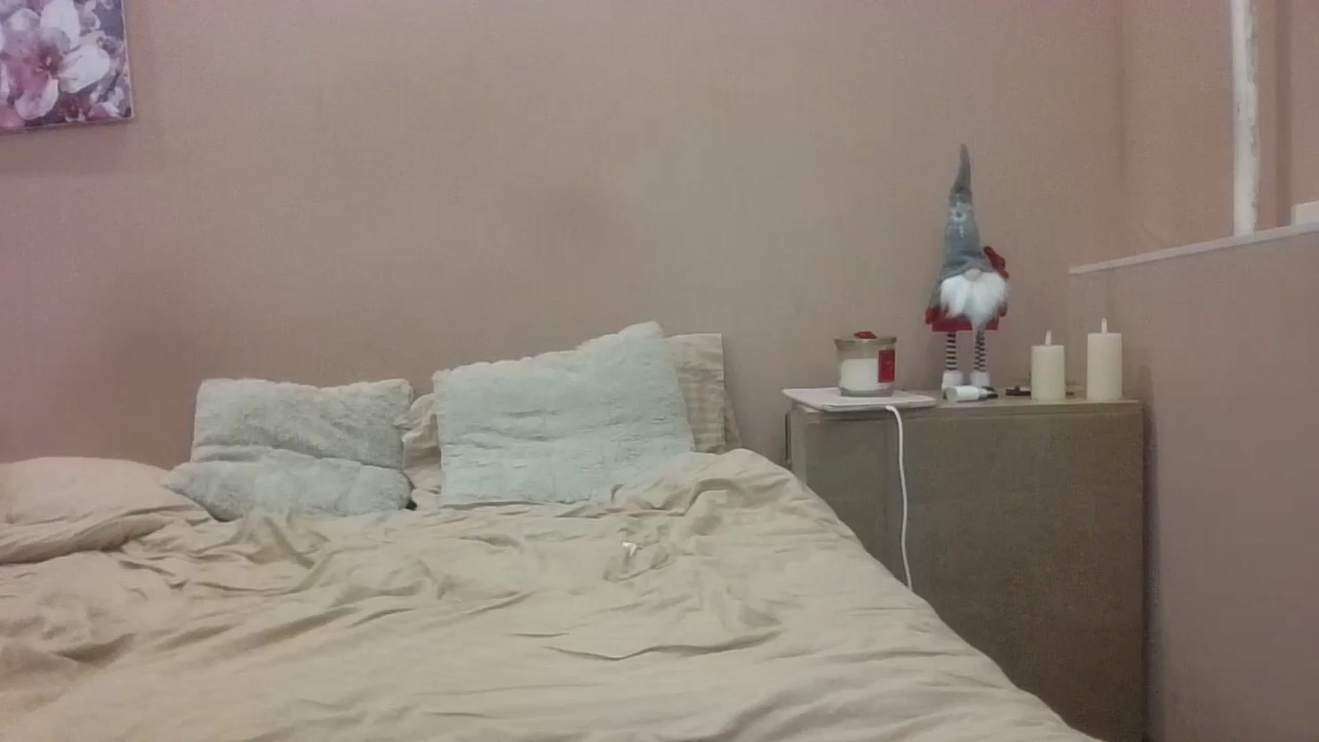 Gallery image thumbnail from HaleyReed's myfreecams stream on, 01/17/2025, 14:50 image 19 of 20