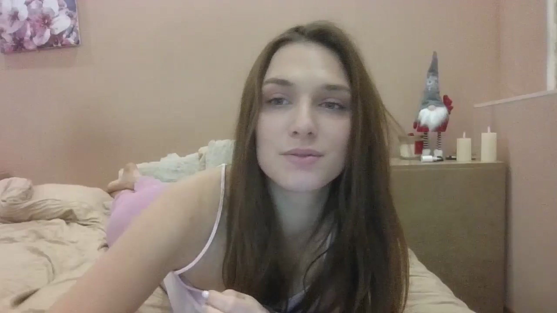 Gallery image thumbnail from HaleyReed's myfreecams stream on, 01/17/2025, 15:32 image 18 of 20