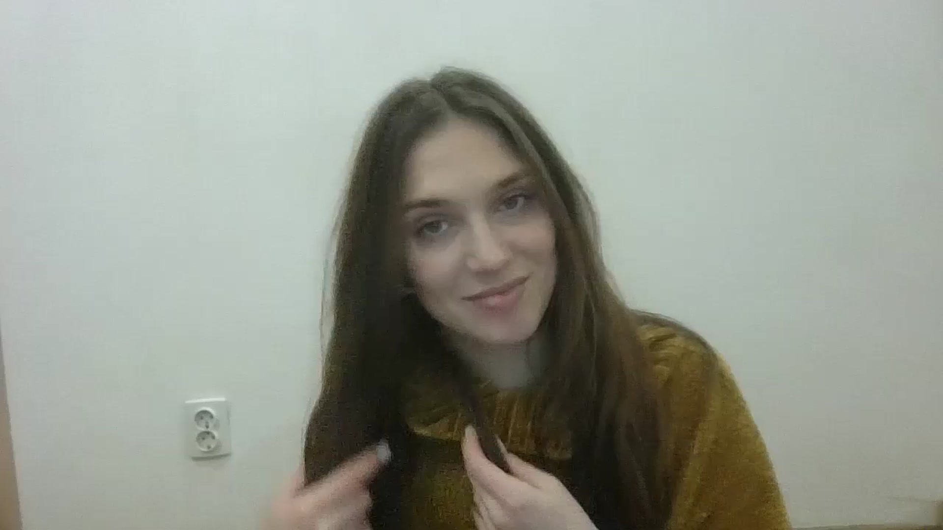 Gallery image thumbnail from HaleyReed's myfreecams stream on, 01/22/2025, 15:09 image 1 of 20