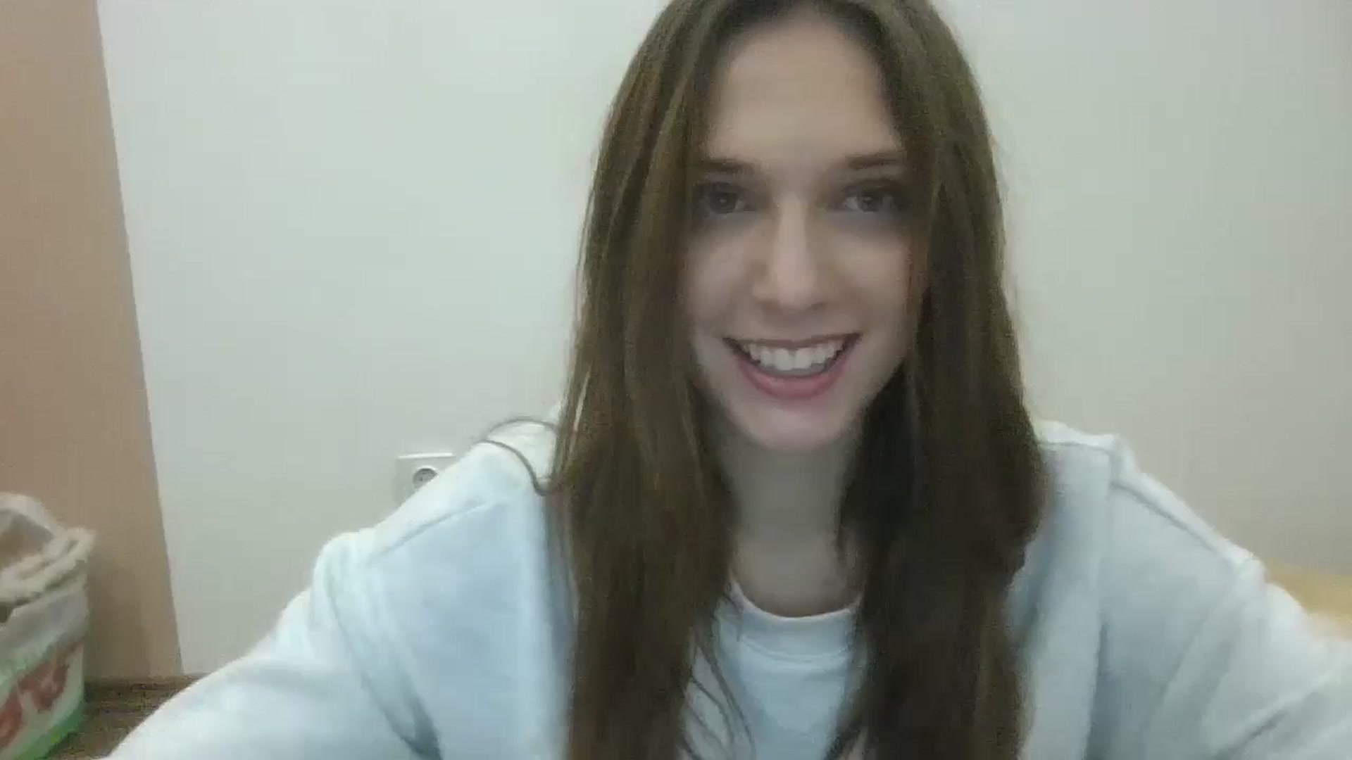 Gallery image thumbnail from HaleyReed's myfreecams stream on, 01/23/2025, 16:36 image 12 of 20