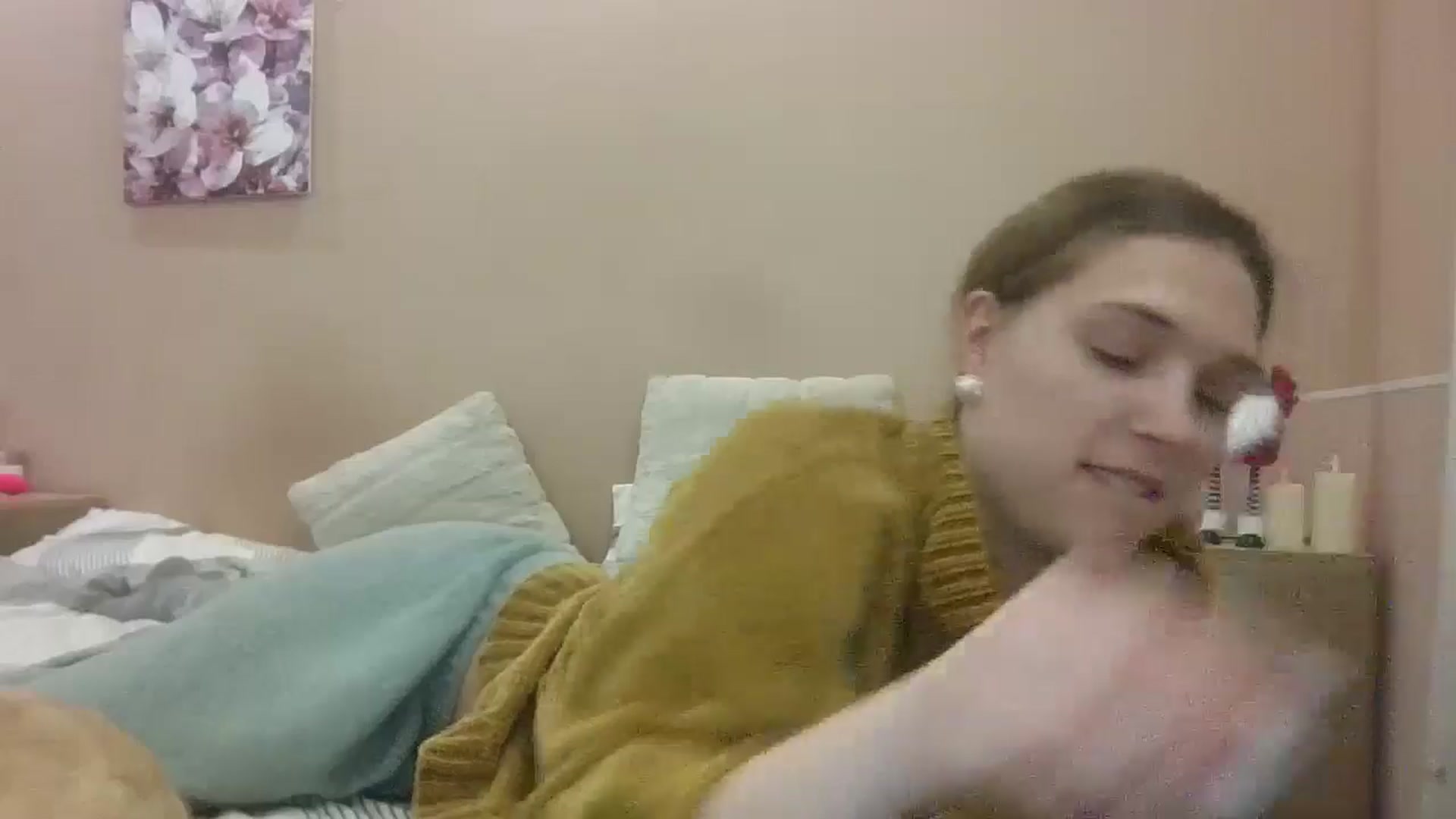 Gallery image thumbnail from HaleyReed's myfreecams stream on, 01/24/2025, 15:30 image 7 of 20