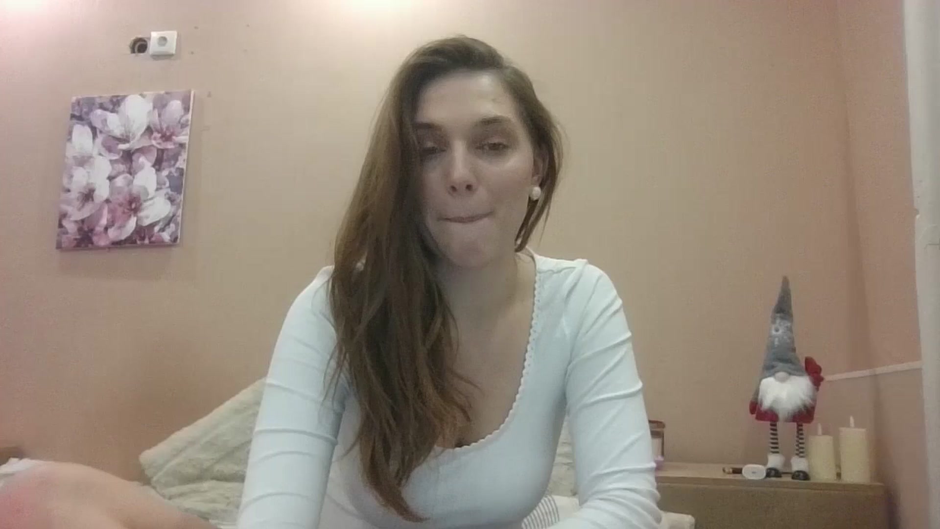 Gallery image thumbnail from HaleyReed's myfreecams stream on, 01/24/2025, 16:31 image 14 of 20