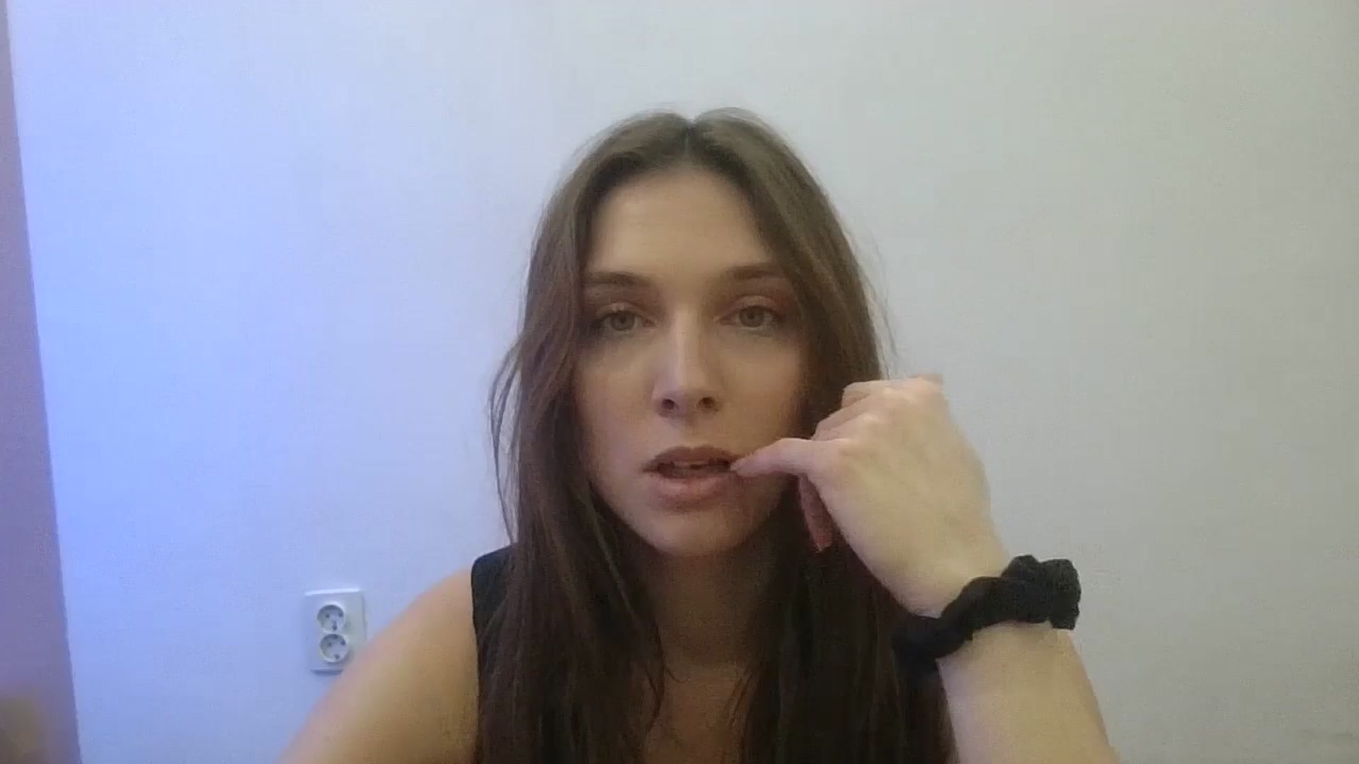Gallery image thumbnail from HaleyReed's myfreecams stream on, 01/26/2025, 14:16 image 8 of 20