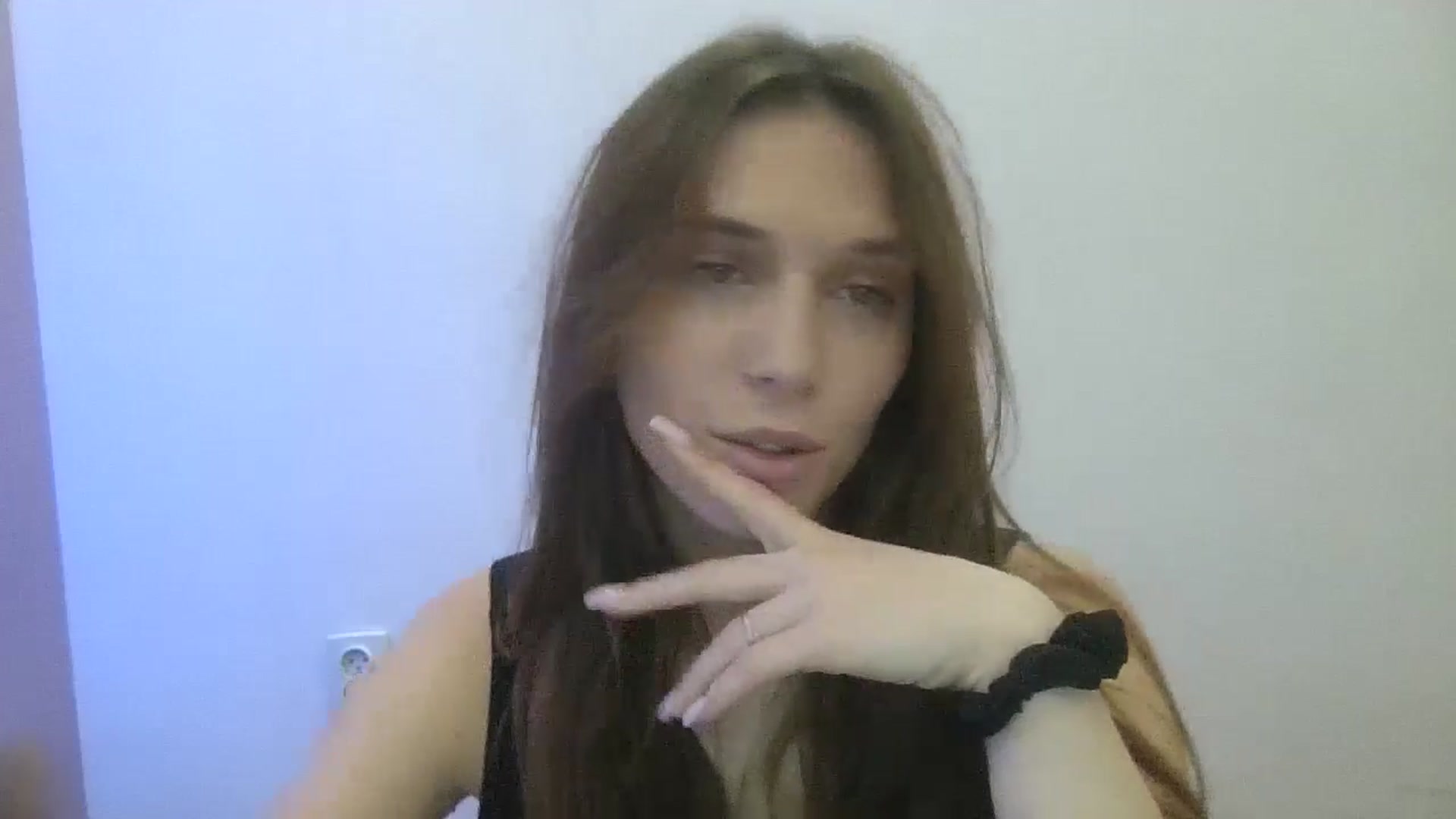 Gallery image thumbnail from HaleyReed's myfreecams stream on, 01/26/2025, 14:16 image 12 of 20