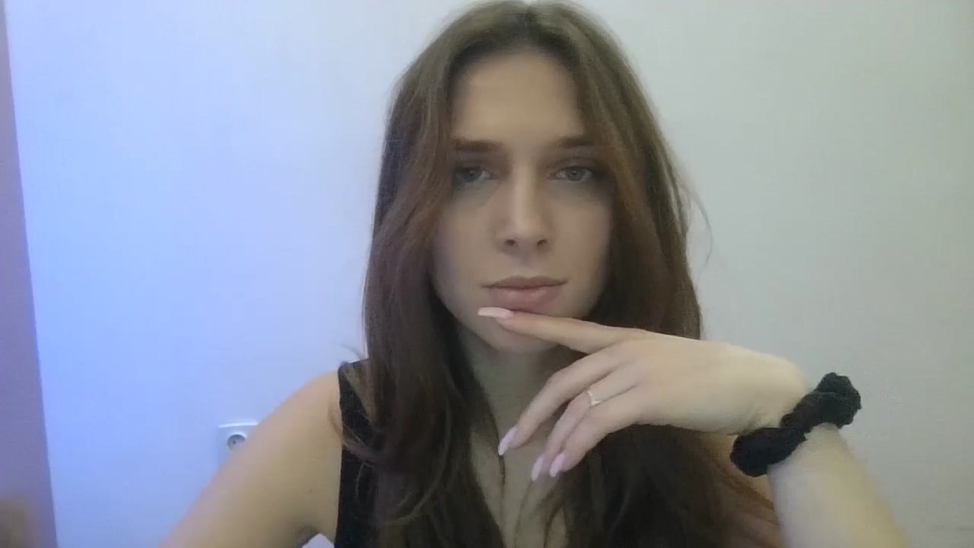 Gallery image thumbnail from HaleyReed's myfreecams stream on, 01/26/2025, 14:16 image 10 of 20