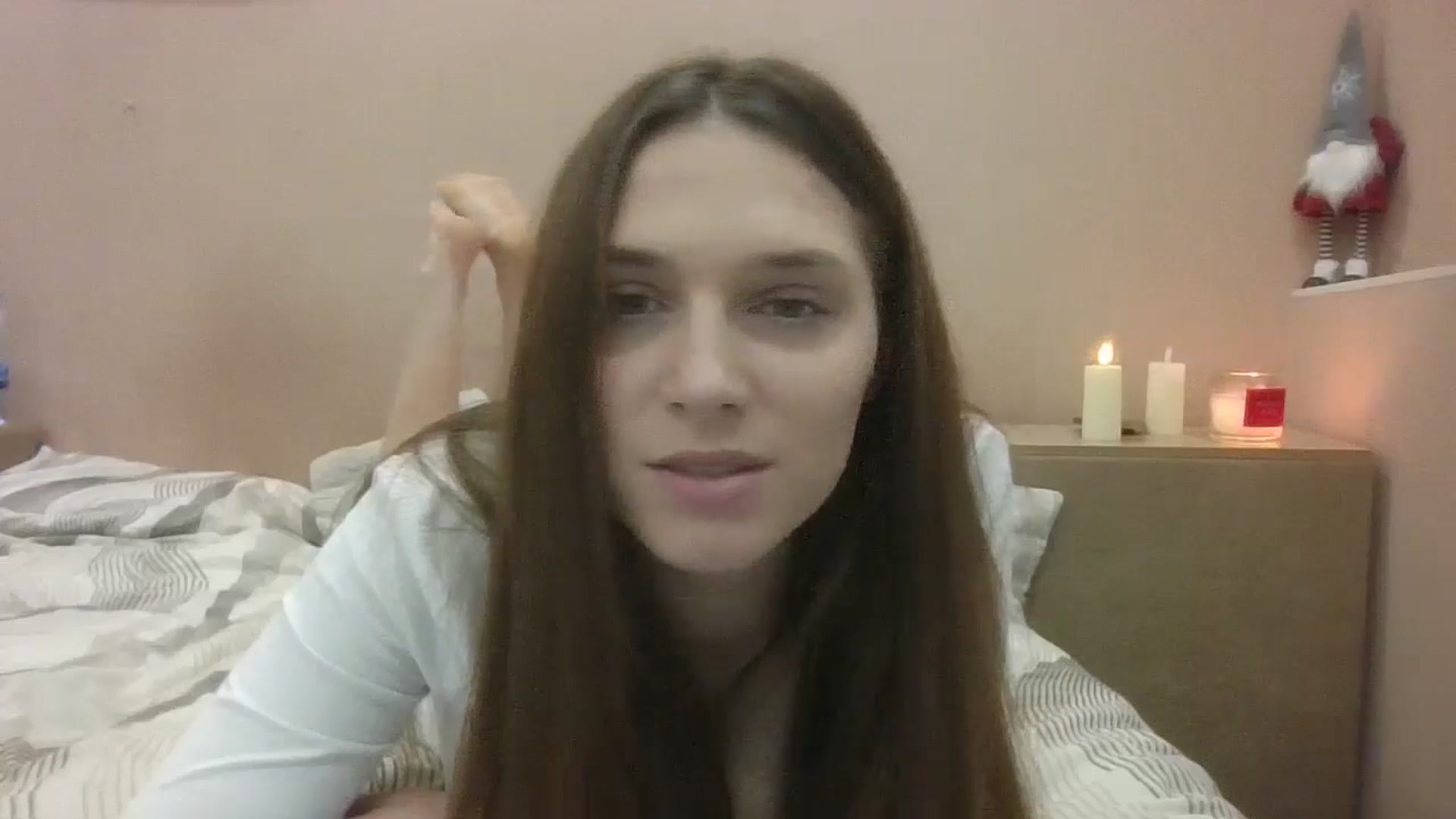 Gallery image thumbnail from HaleyReed's myfreecams stream on, 01/28/2025, 12:13 image 12 of 20