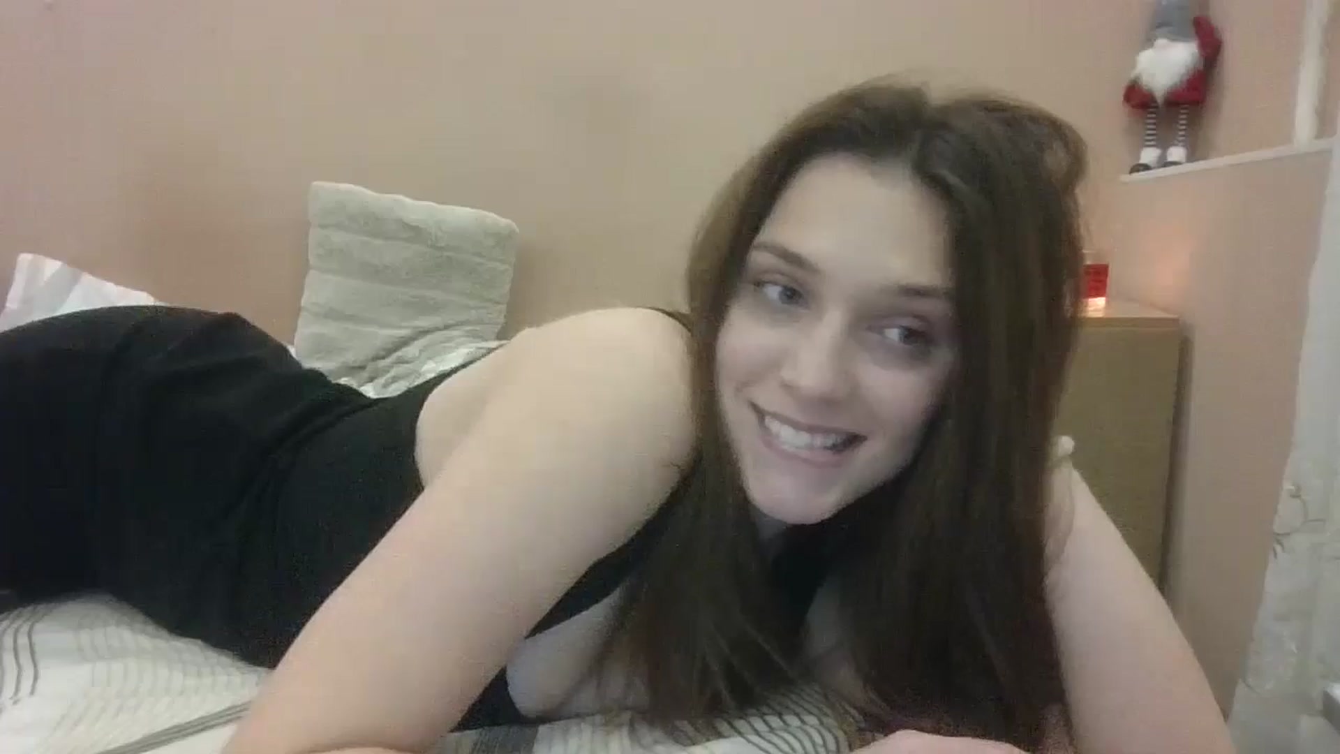 Gallery image thumbnail from HaleyReed's myfreecams stream on, 01/28/2025, 14:37 image 15 of 20
