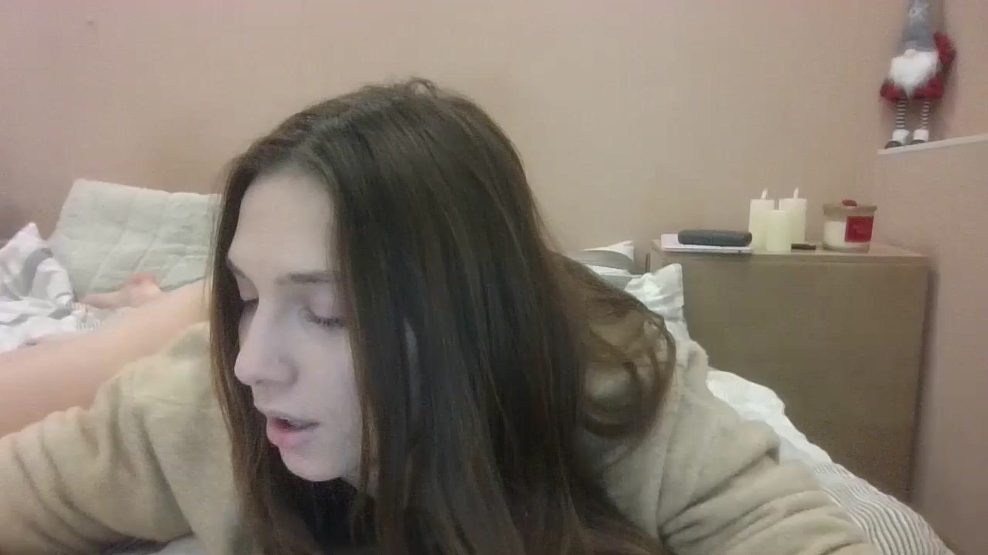 Gallery image thumbnail from HaleyReed's myfreecams stream on, 01/29/2025, 13:26 image 6 of 20