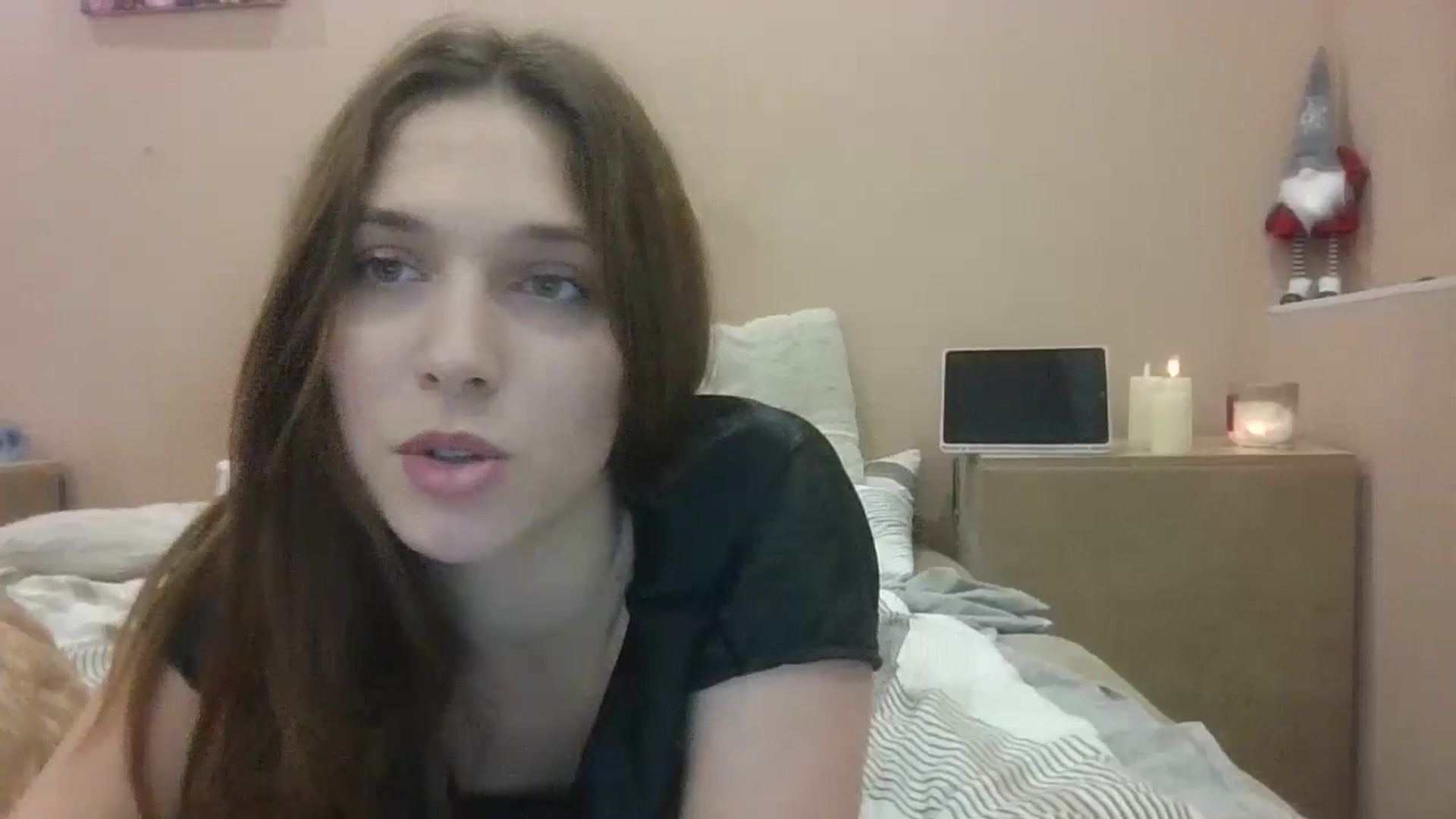 Gallery image thumbnail from HaleyReed's myfreecams stream on, 01/30/2025, 15:32 image 12 of 20