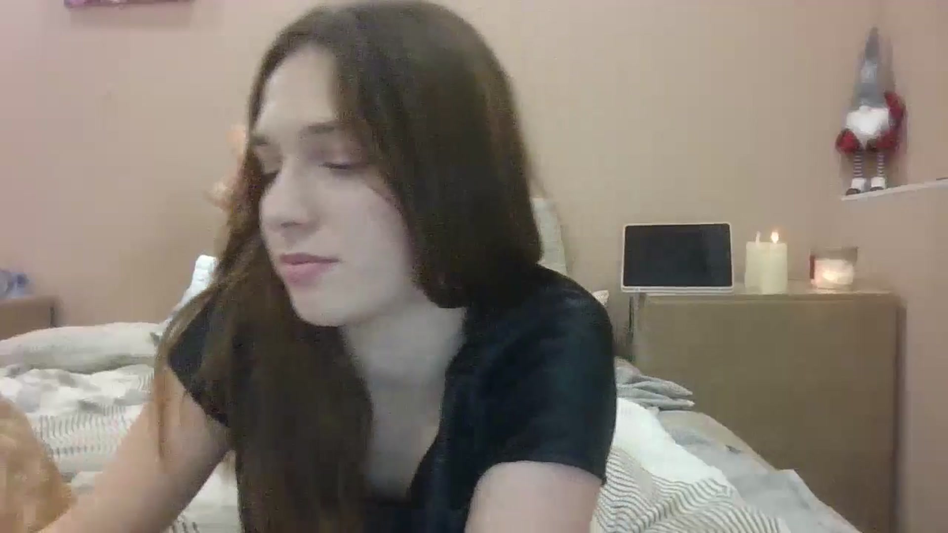 Gallery image thumbnail from HaleyReed's myfreecams stream on, 01/30/2025, 15:32 image 17 of 20