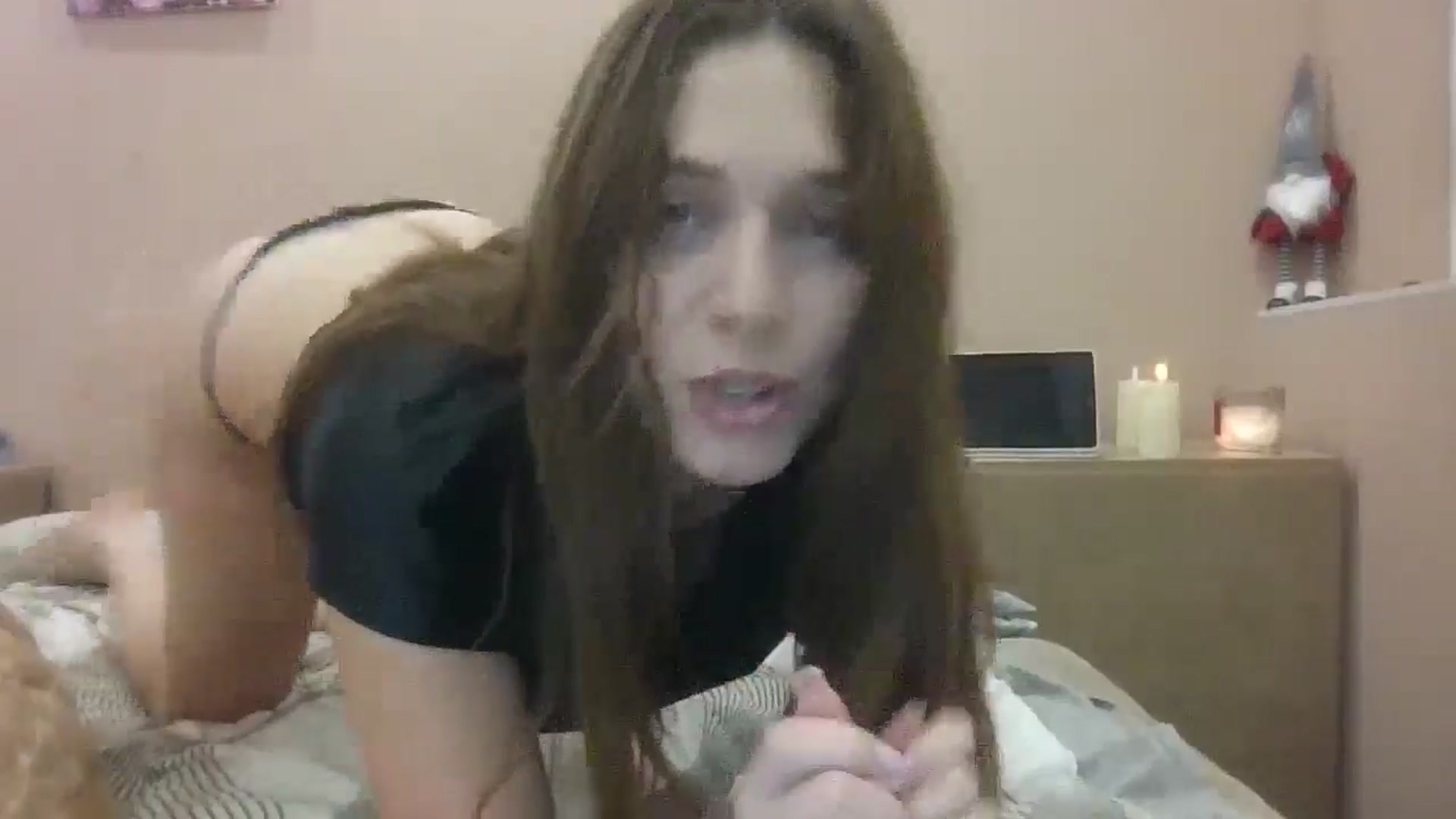 Gallery image thumbnail from HaleyReed's myfreecams stream on, 01/30/2025, 15:32 image 8 of 20