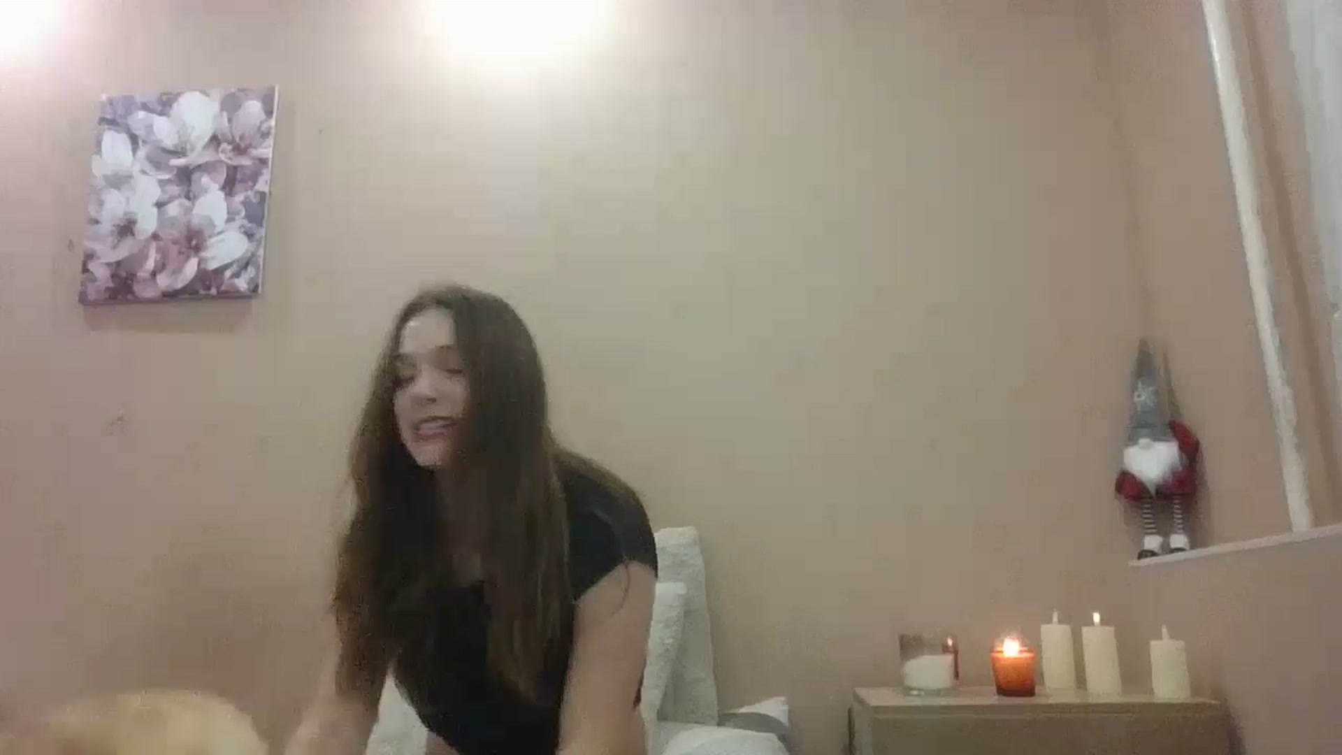 Gallery image thumbnail from HaleyReed's myfreecams stream on, 01/30/2025, 17:06 image 15 of 20