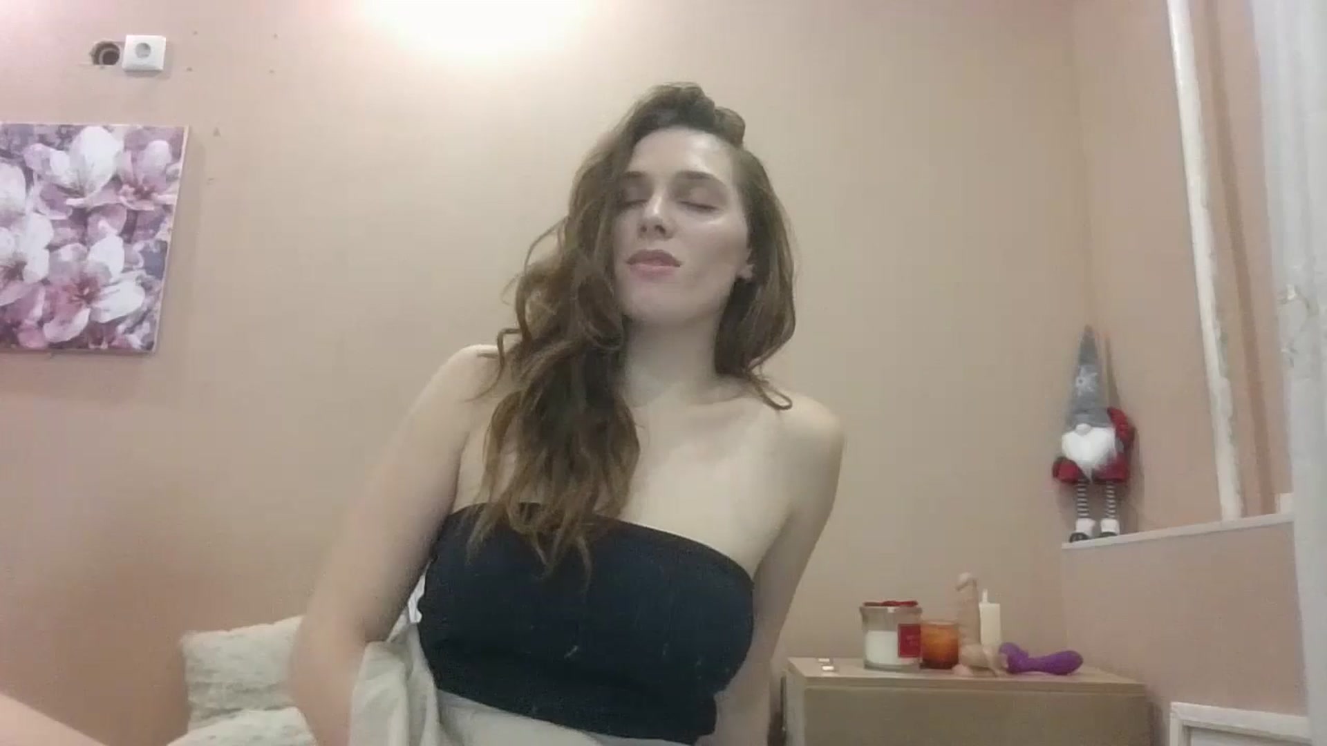 Gallery image thumbnail from HaleyReed's myfreecams stream on, 02/03/2025, 15:47 image 2 of 20