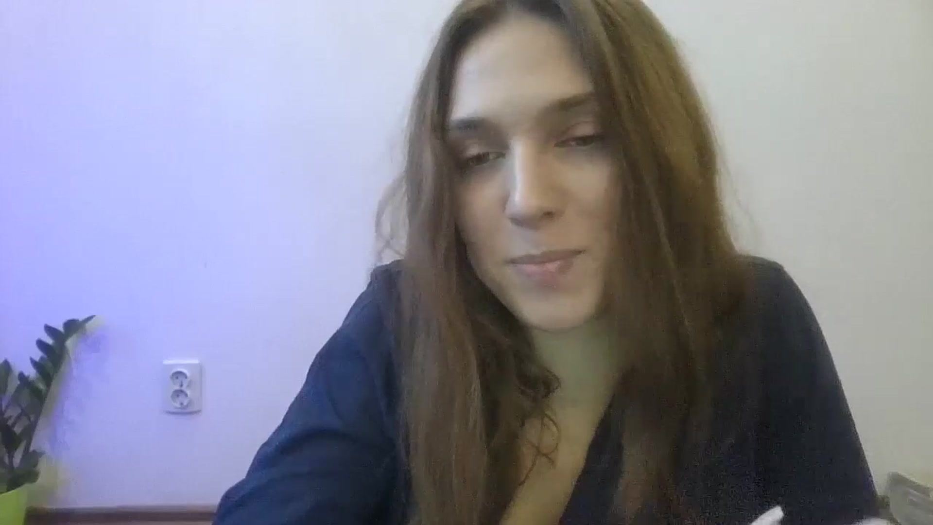 Gallery image thumbnail from HaleyReed's myfreecams stream on, 02/09/2025, 14:04 image 13 of 20