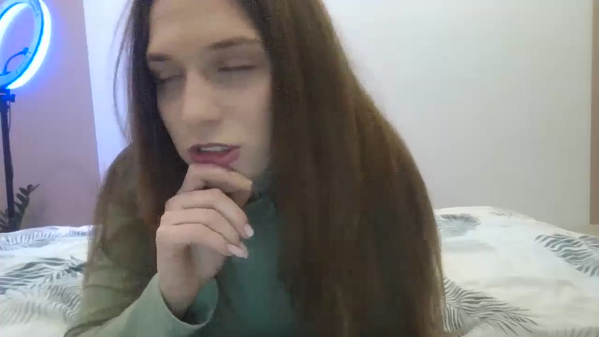 Gallery image thumbnail from HaleyReed's myfreecams stream on, 02/14/2025, 12:03 image 8 of 20