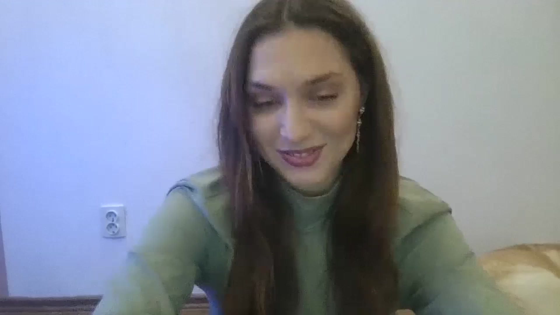 Gallery image thumbnail from HaleyReed's myfreecams stream on, 02/14/2025, 12:16 image 10 of 20