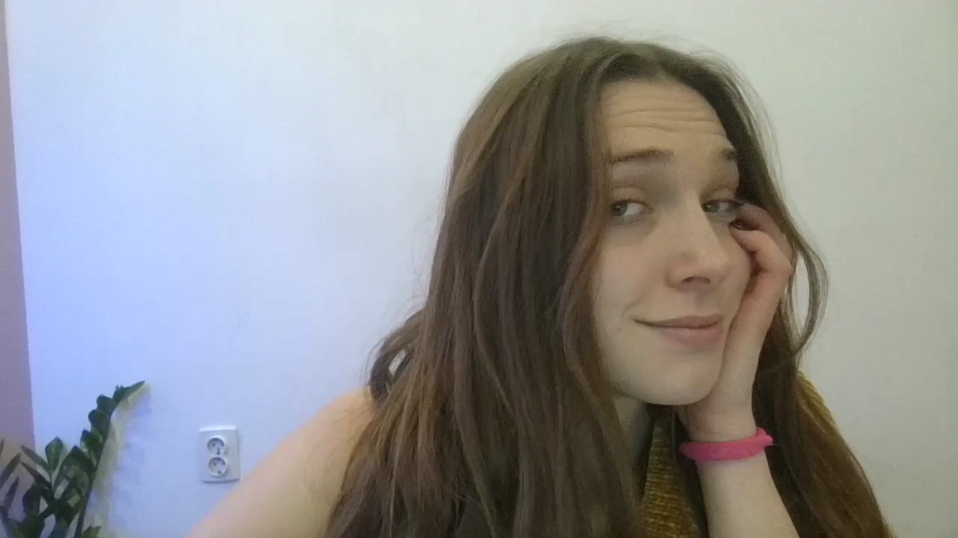 Gallery image thumbnail from HaleyReed's myfreecams stream on, 02/15/2025, 14:14 image 5 of 20
