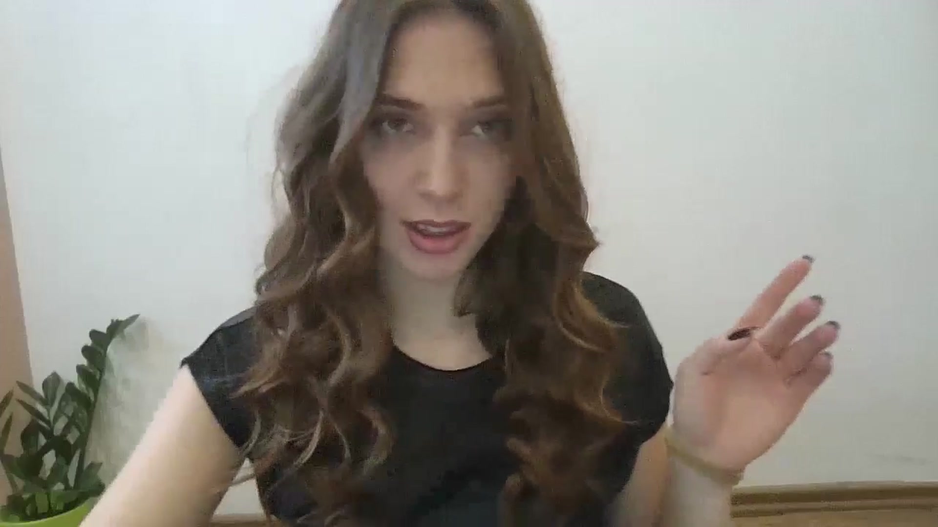 Gallery image thumbnail from HaleyReed's myfreecams stream on, 02/16/2025, 12:36 image 4 of 20