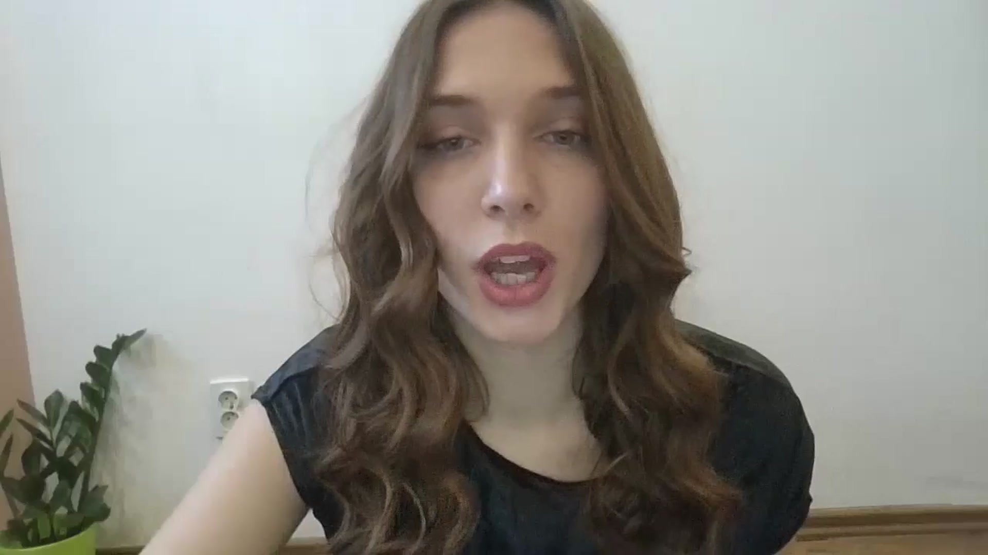 Gallery image thumbnail from HaleyReed's myfreecams stream on, 02/16/2025, 12:36 image 12 of 20