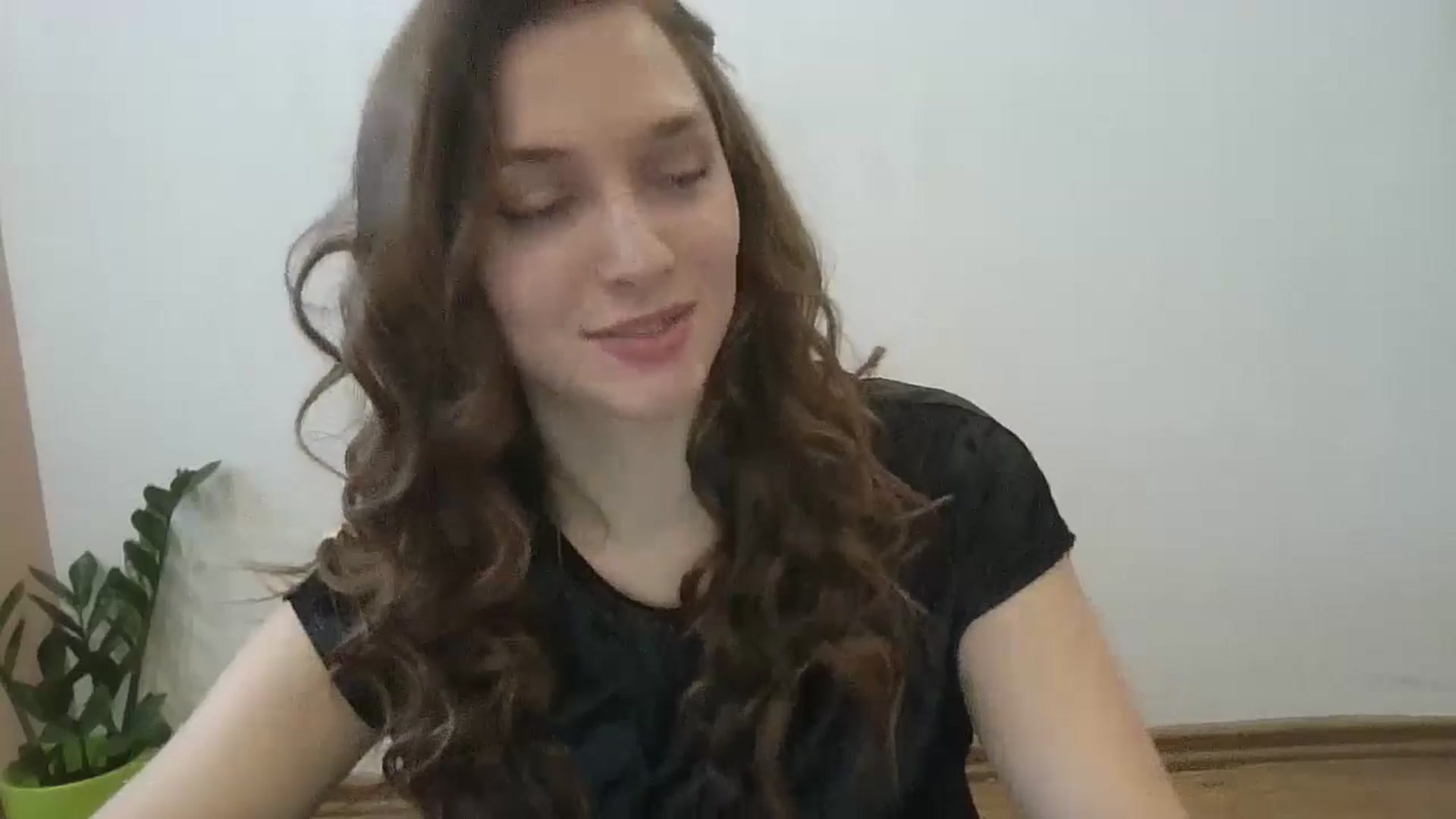Gallery image thumbnail from HaleyReed's myfreecams stream on, 02/16/2025, 13:10 image 3 of 20