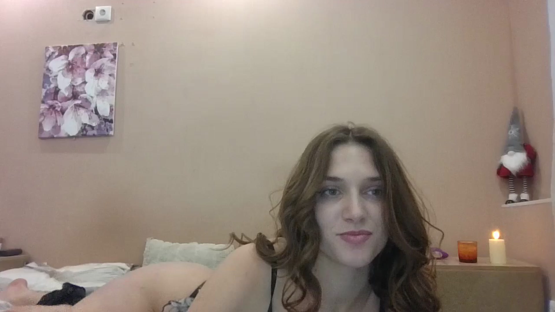 Gallery image thumbnail from HaleyReed's myfreecams stream on, 02/16/2025, 15:11 image 6 of 20