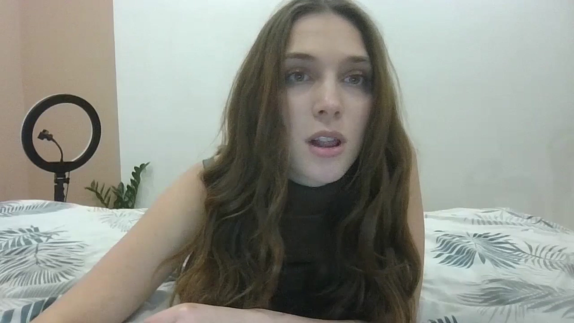 Gallery image thumbnail from HaleyReed's myfreecams stream on, 02/17/2025, 15:43 image 12 of 20