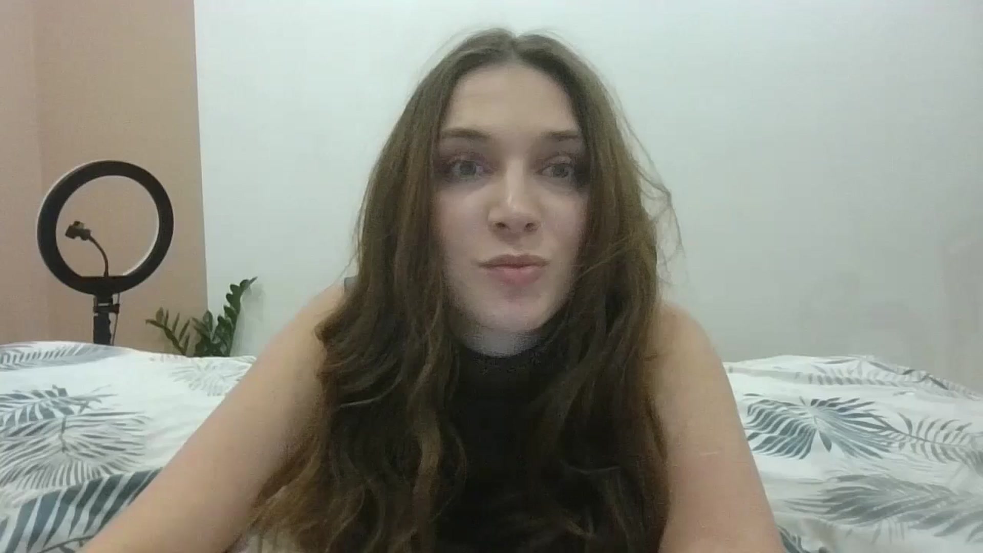 Gallery image thumbnail from HaleyReed's myfreecams stream on, 02/17/2025, 15:43 image 17 of 20