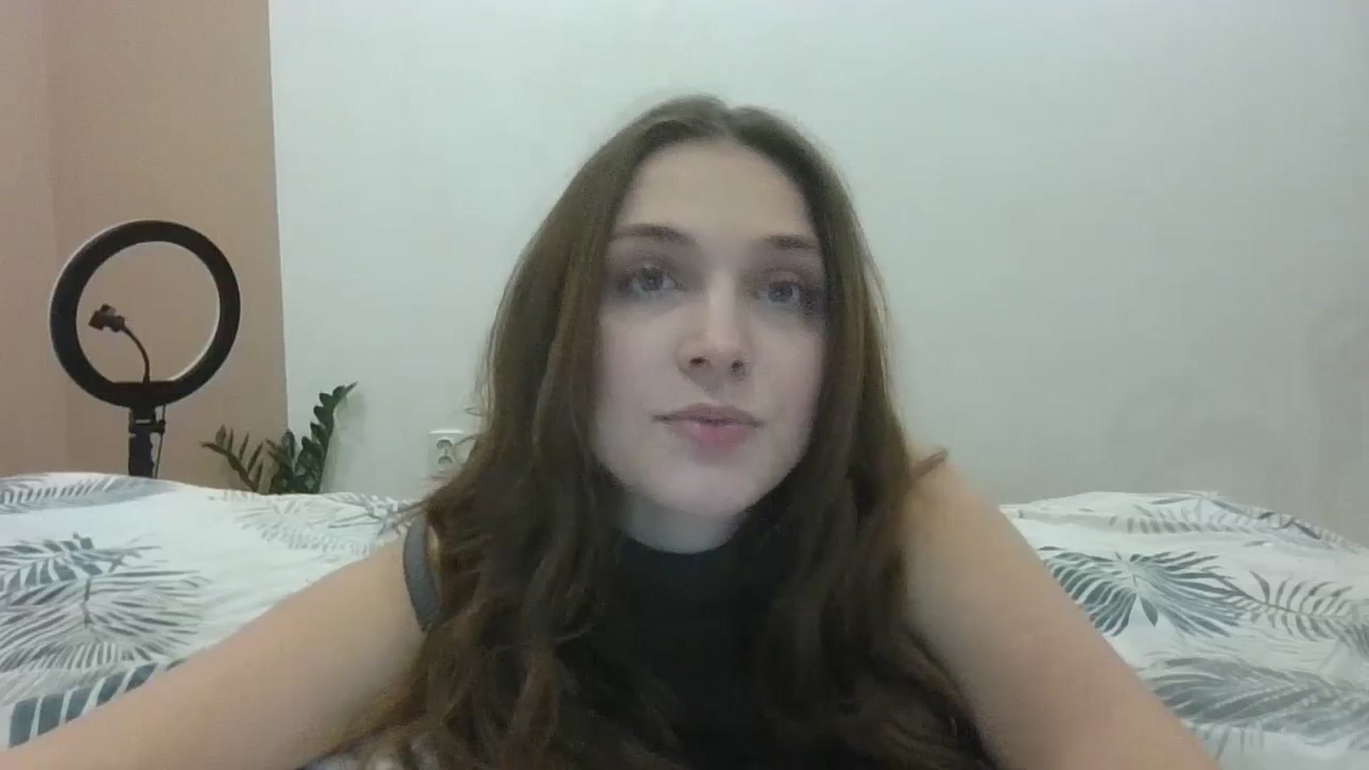 Gallery image thumbnail from HaleyReed's myfreecams stream on, 02/17/2025, 15:43 image 9 of 20