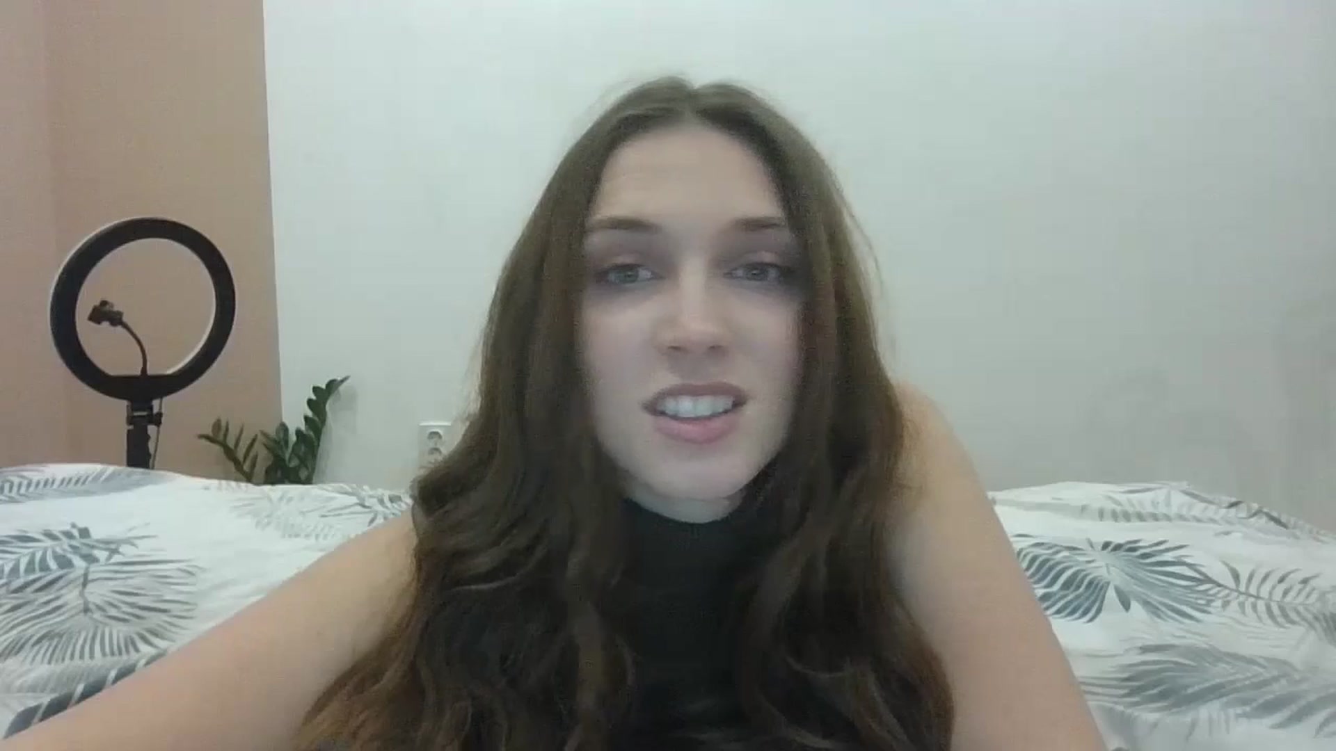 Gallery image thumbnail from HaleyReed's myfreecams stream on, 02/17/2025, 15:43 image 16 of 20