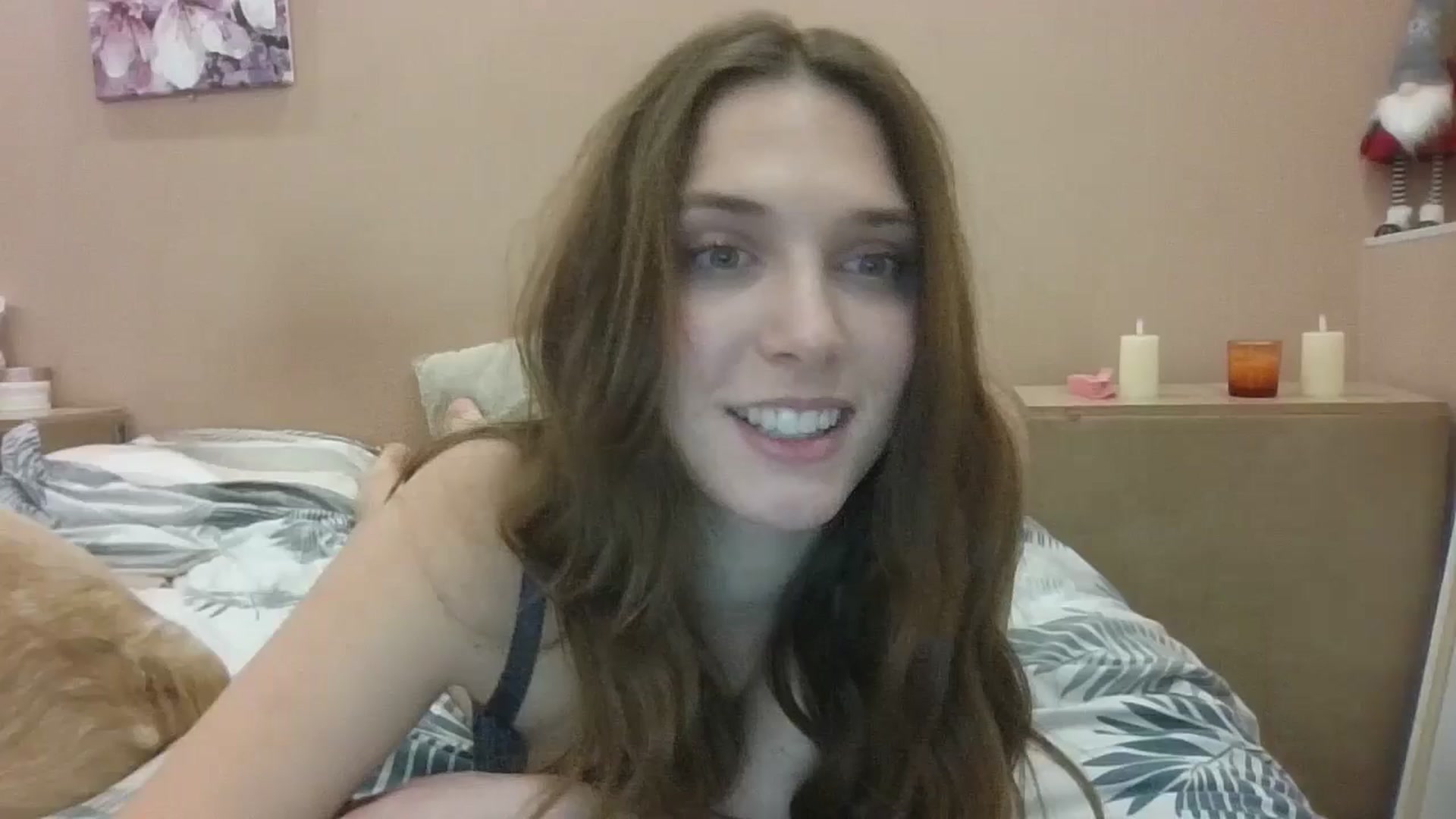 Gallery image thumbnail from HaleyReed's myfreecams stream on, 02/17/2025, 17:46 image 6 of 20