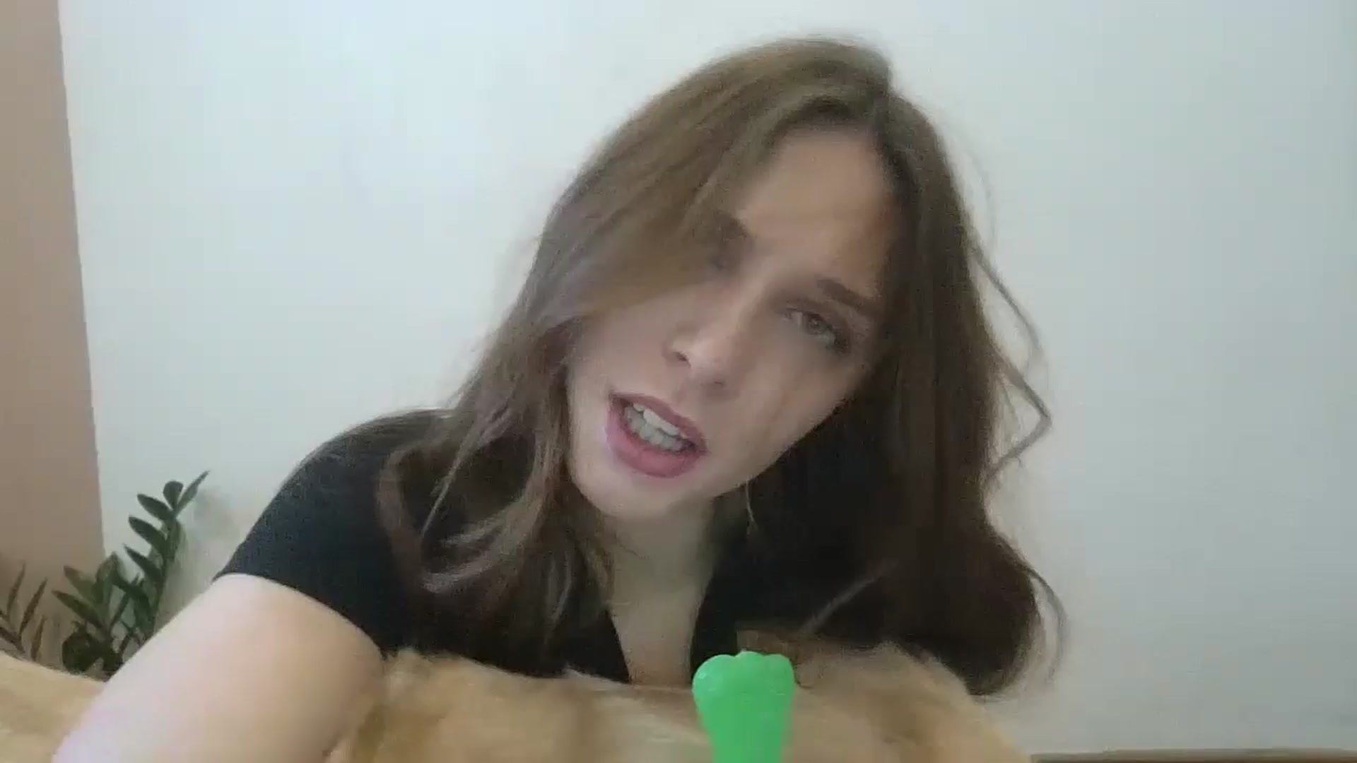 Gallery image thumbnail from HaleyReed's myfreecams stream on, 02/19/2025, 13:40 image 6 of 20