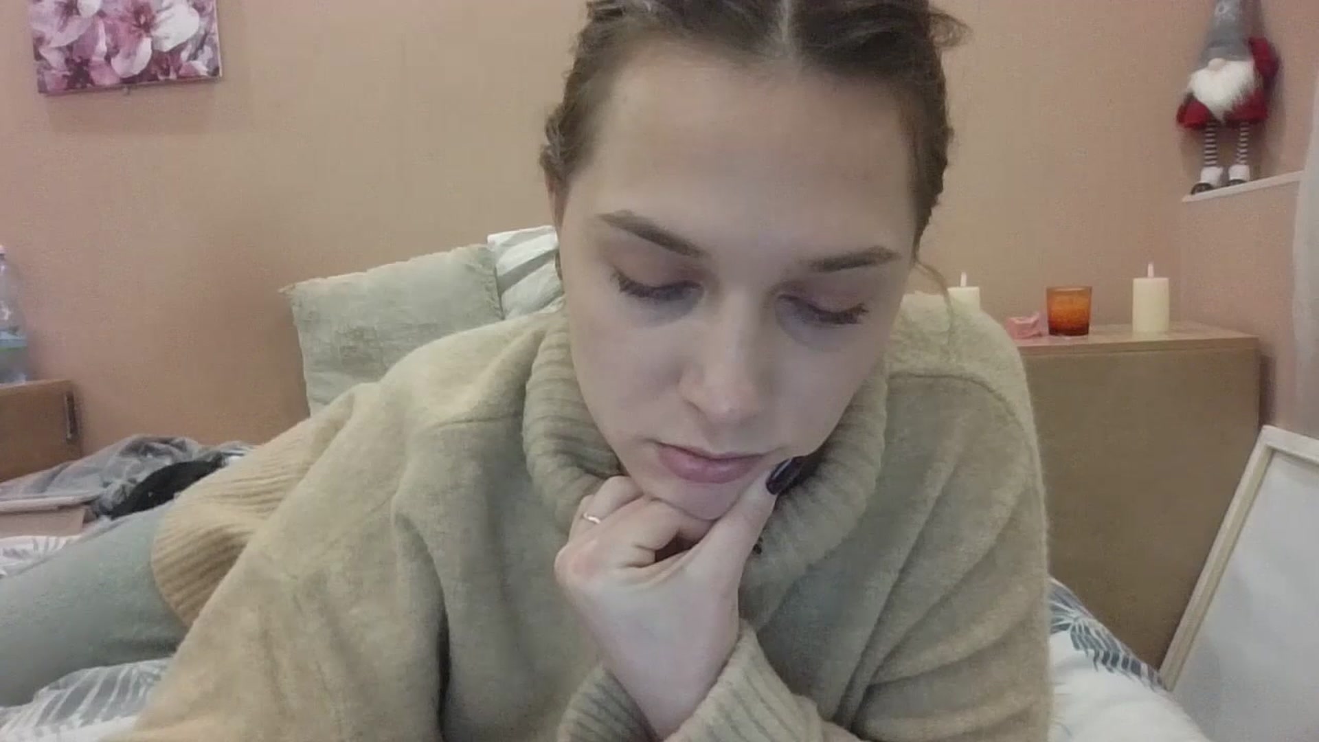 Gallery image thumbnail from HaleyReed's myfreecams stream on, 02/19/2025, 16:42 image 8 of 20