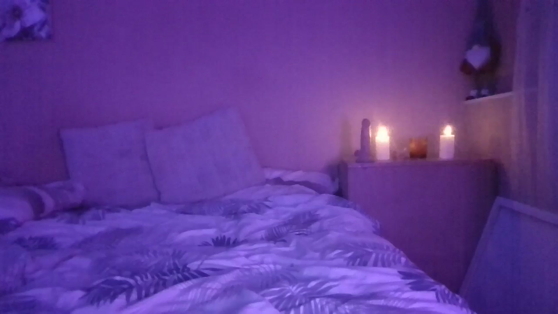 Gallery image thumbnail from HaleyReed's myfreecams stream on, 02/19/2025, 18:35 image 16 of 20